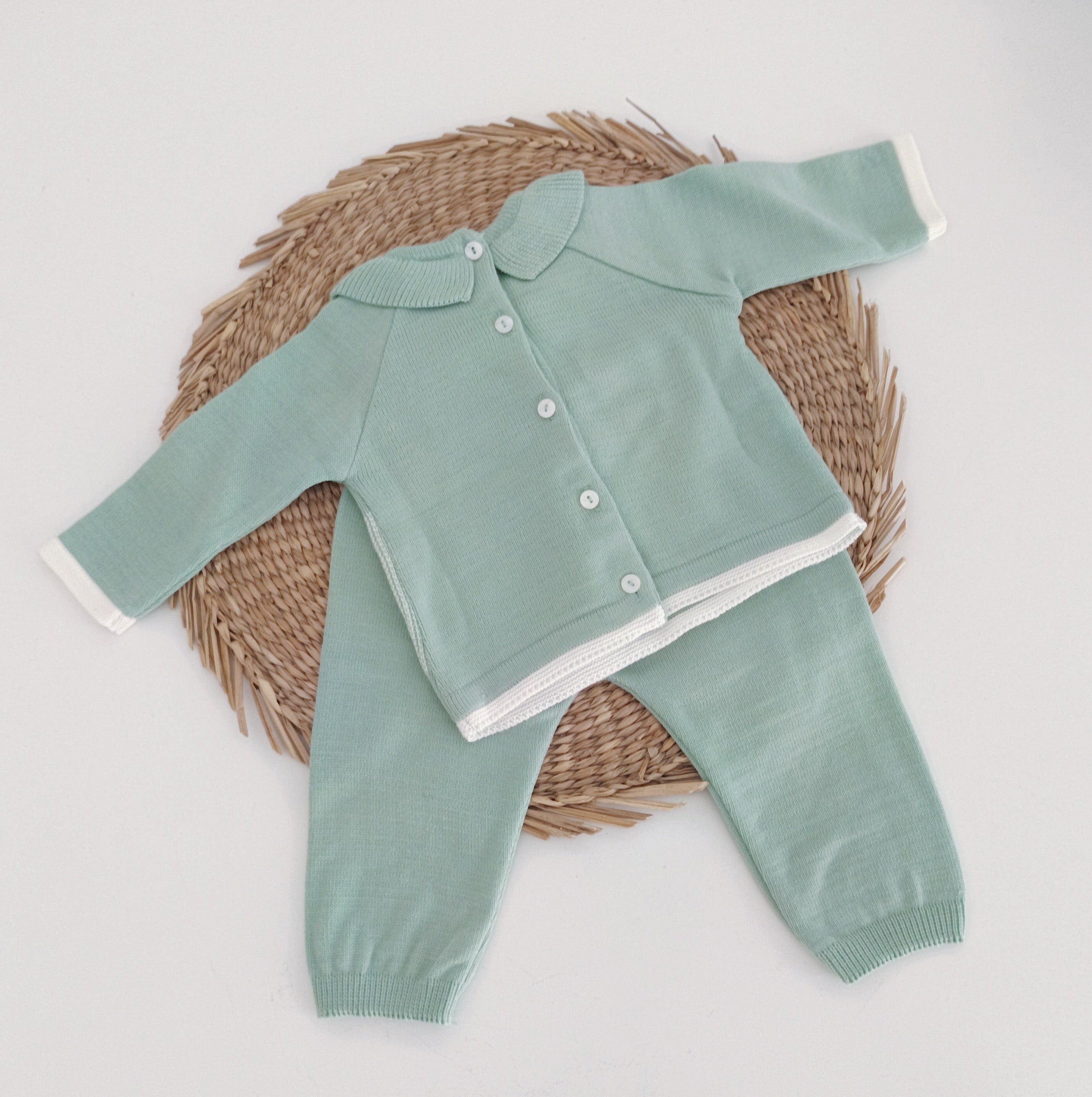 Conjunto de Malha com Gola e textura Verde