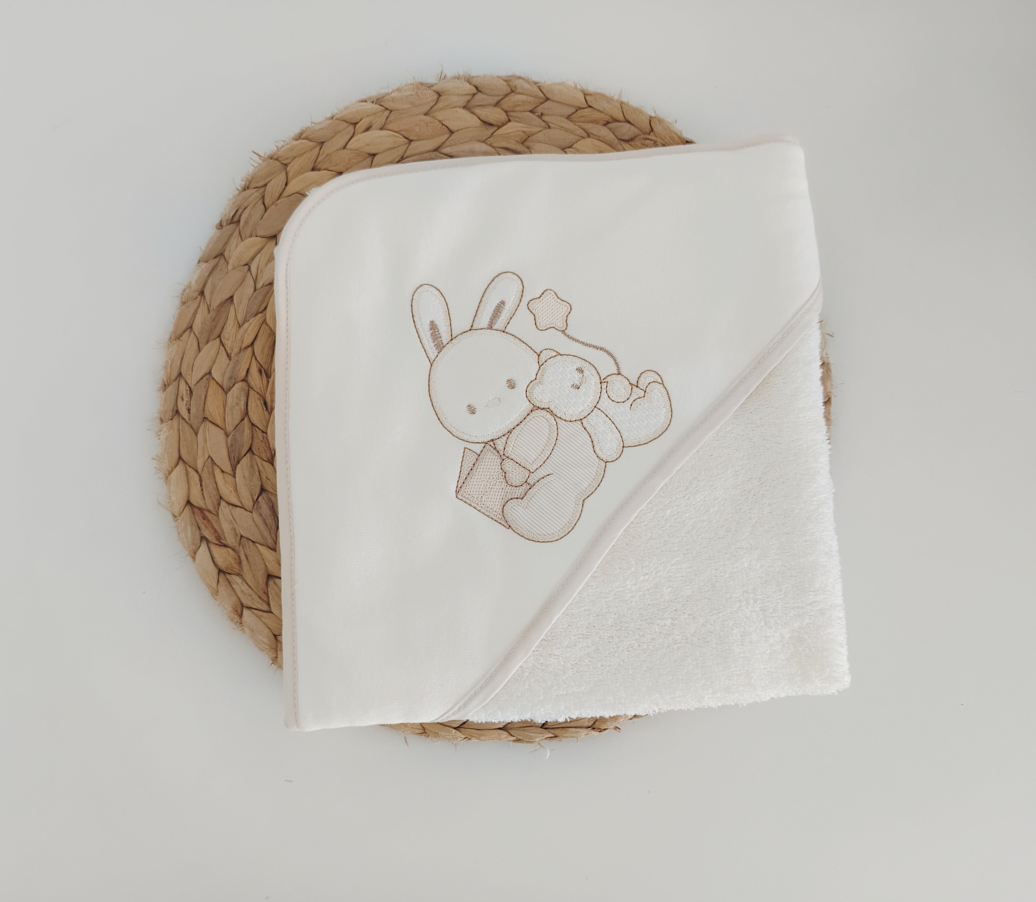 Toalha de banho Ursinhos Coelho e Urso Livro Pérola