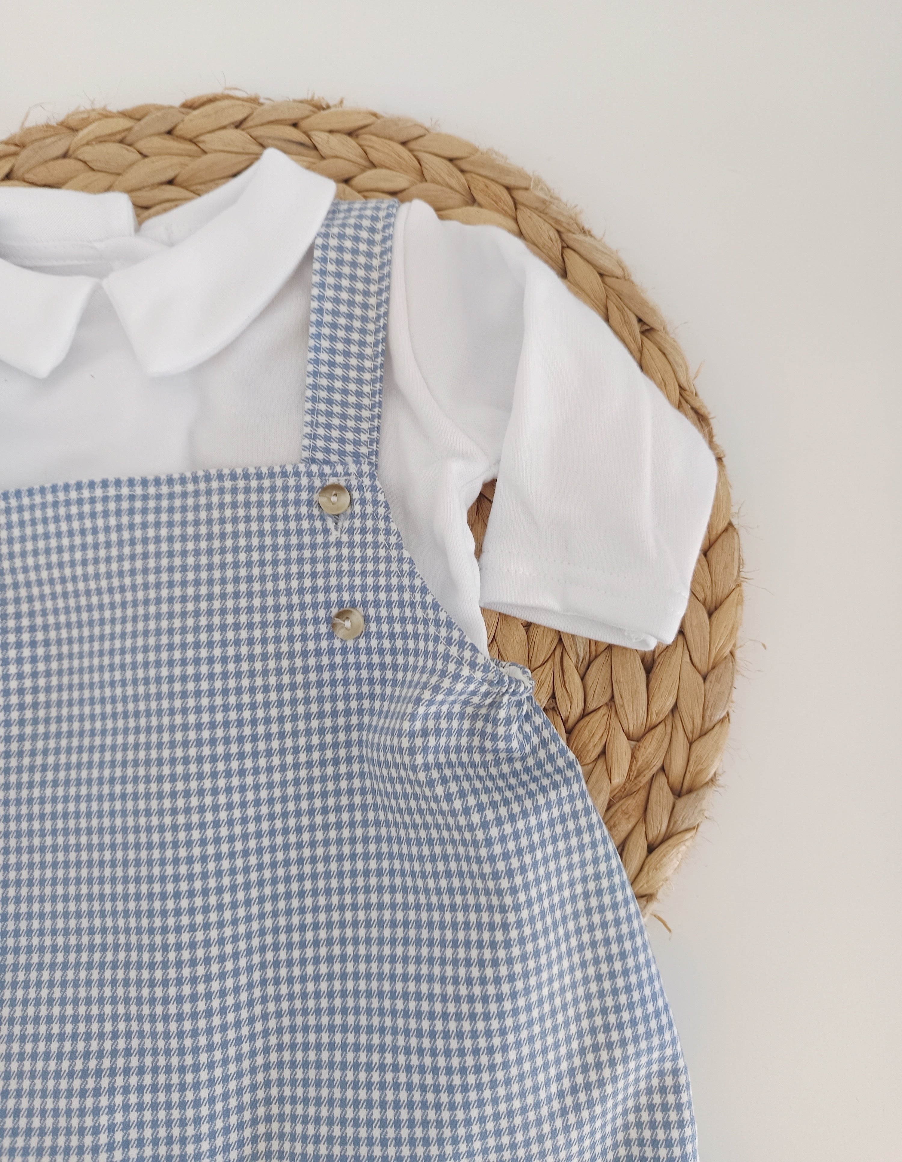 Jardineiras Xadrez Botões com camisa Azul
