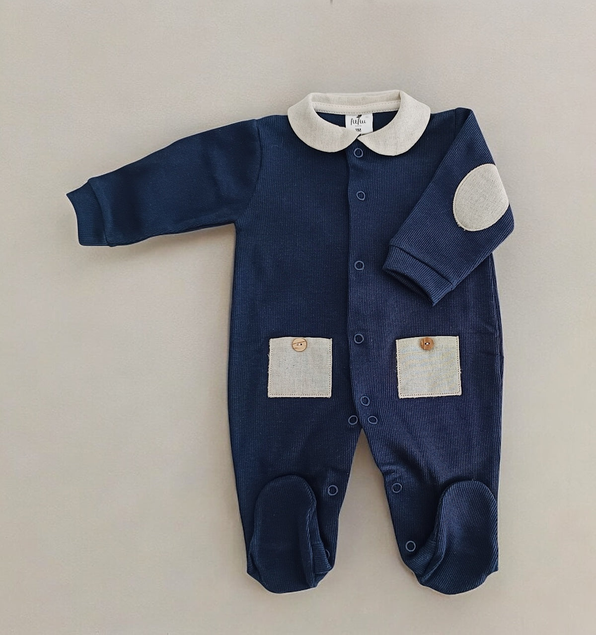 FitFiu Babies® | Conjunto Primeira Roupinha Algodão Marinho com Bolsos Areia