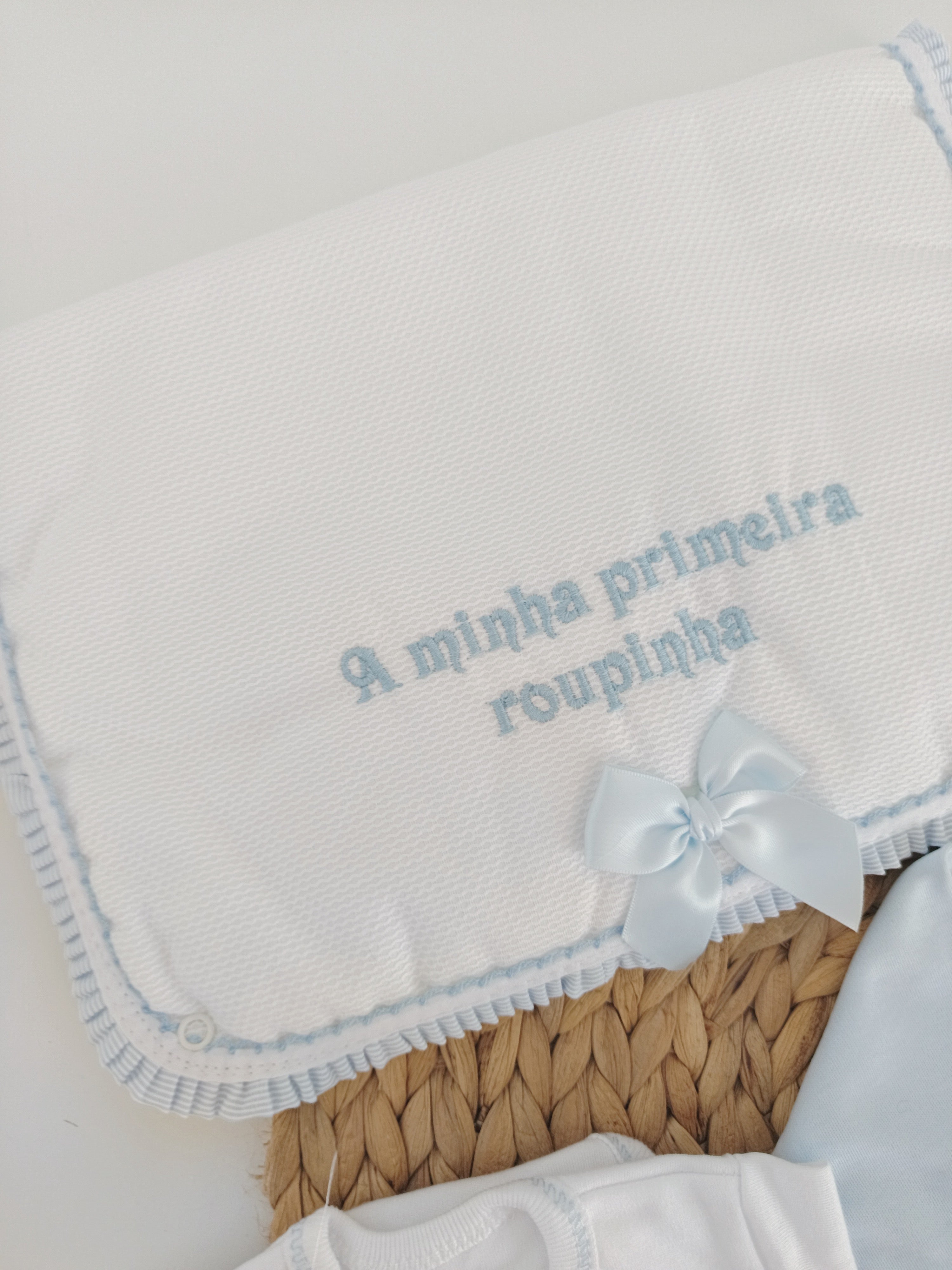 Conjunto de Primeira Roupinha Algodão Riscas Azul