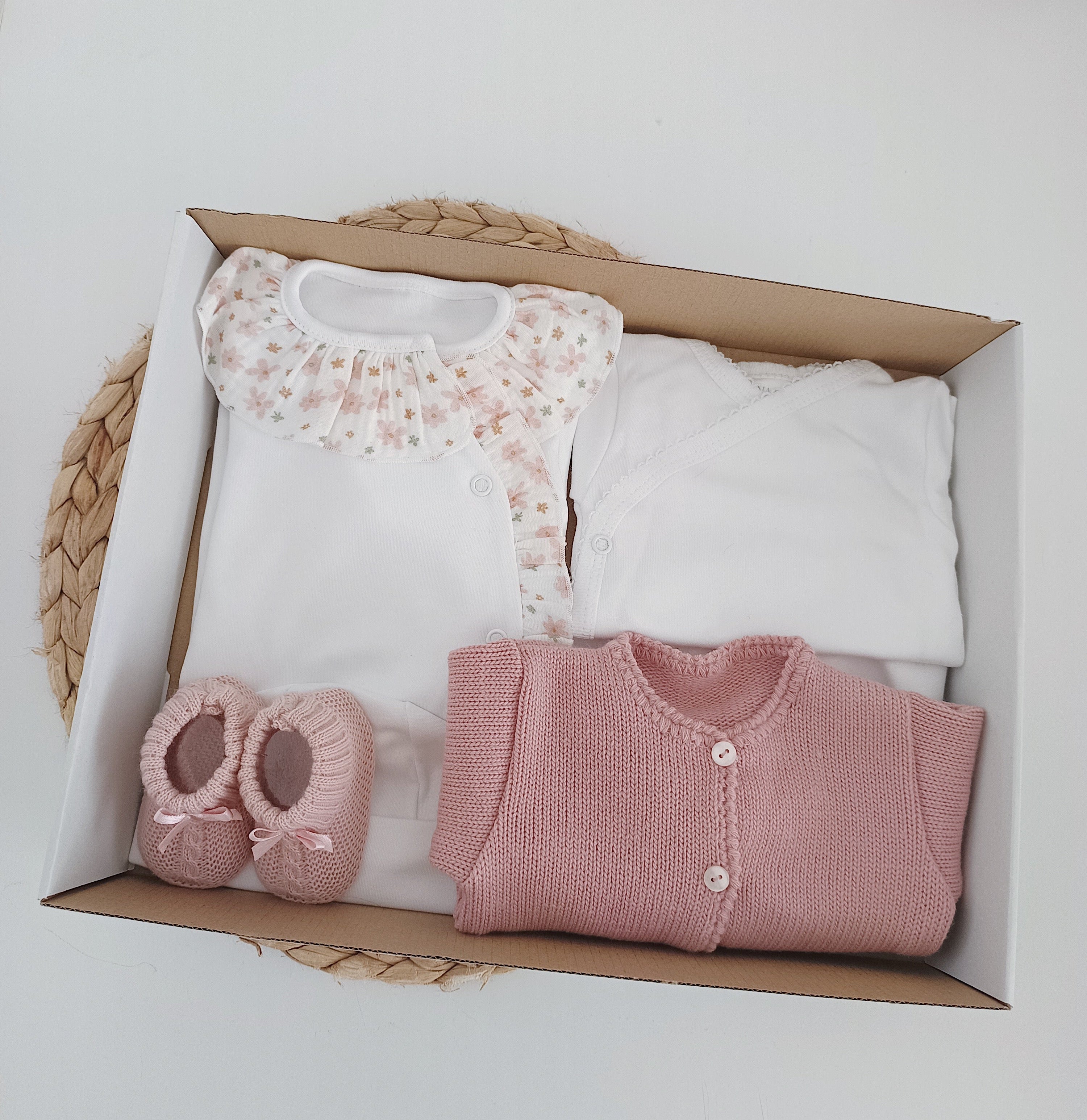 Conjunto Primeira Roupinha Flores Algodão Rosa Velho