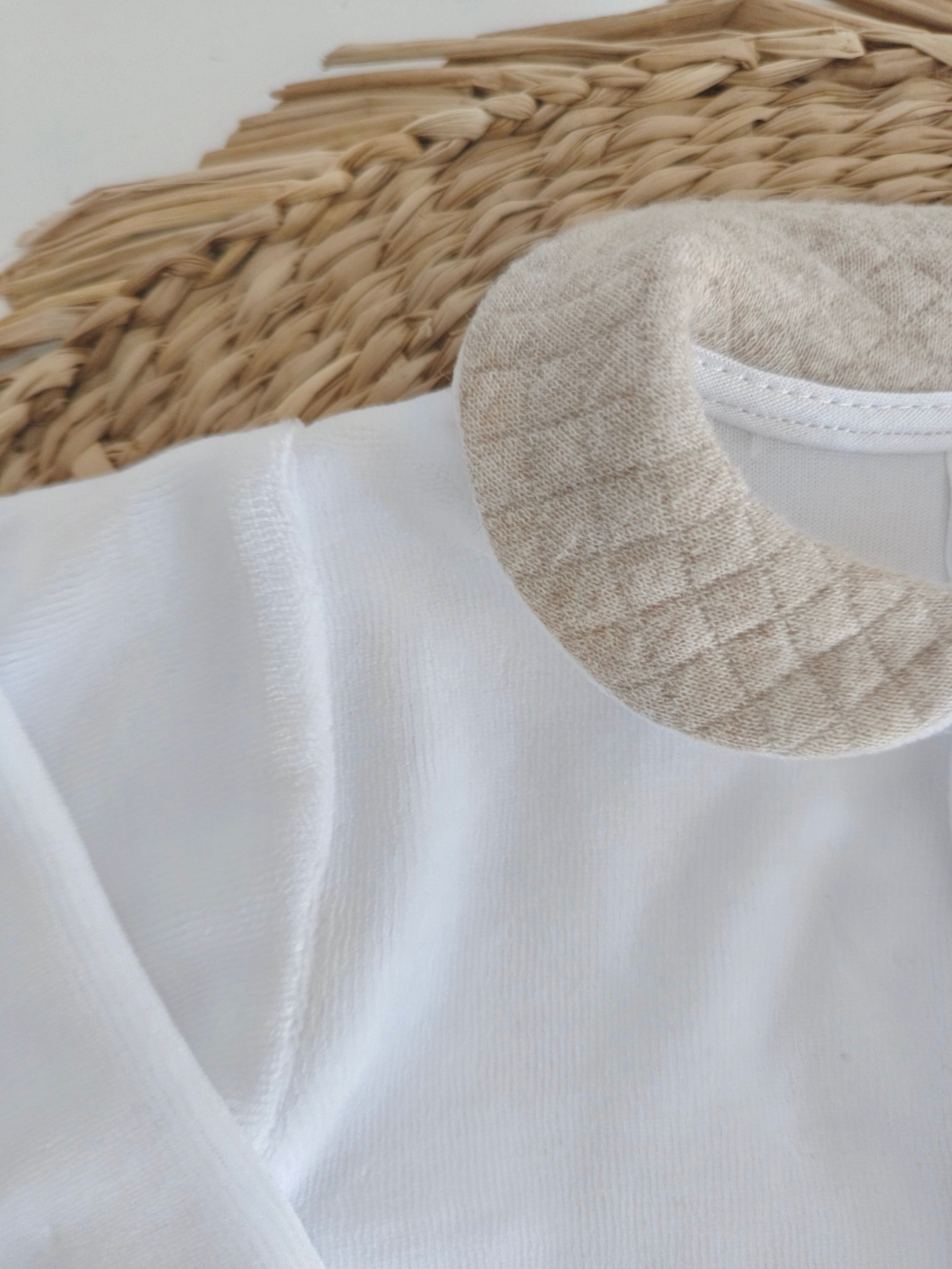 FitFiu Babies® | Babygrow Urso Orelhas Areia