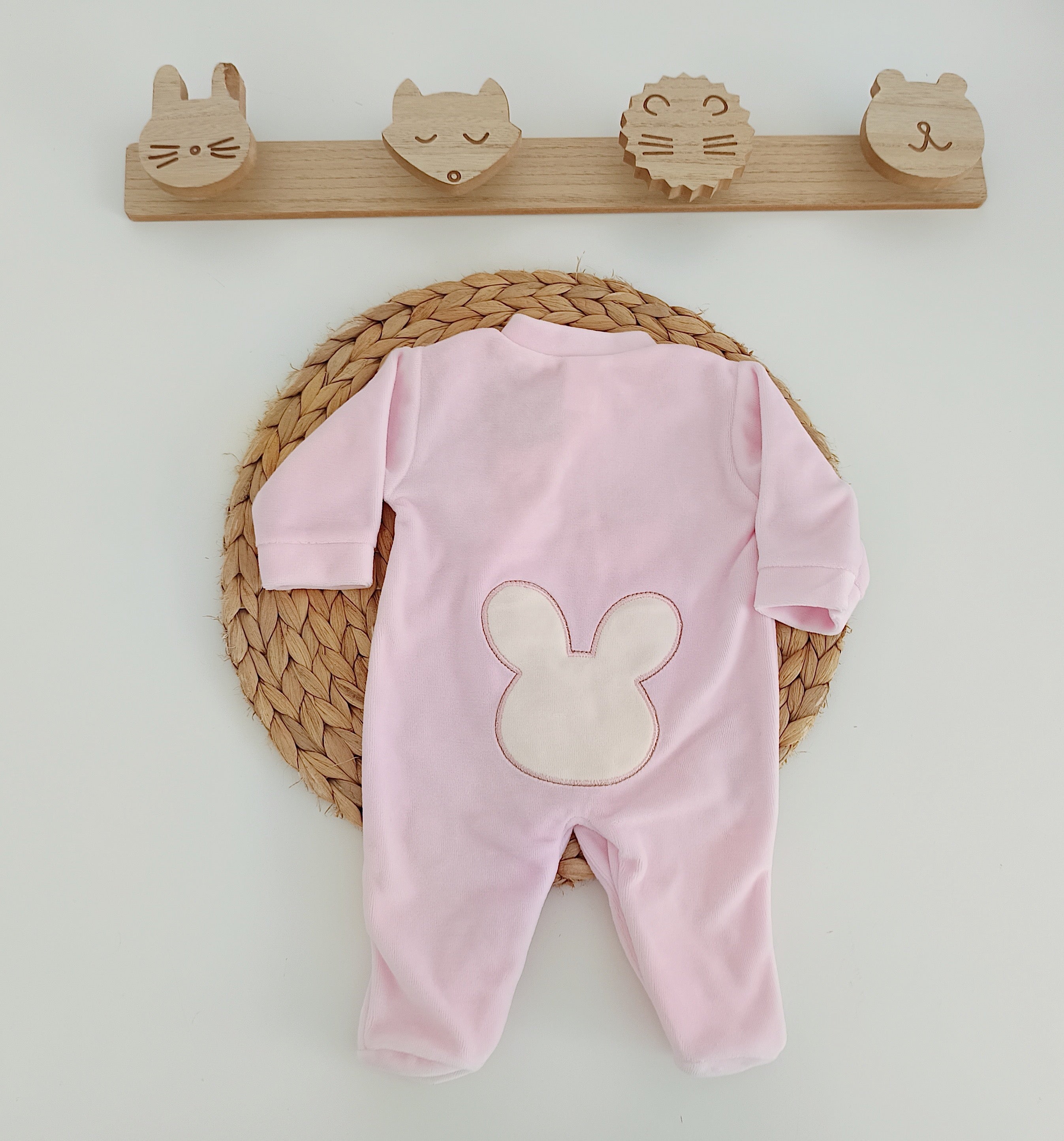 Babygrow Veludo com Cara de Coelho atrás Rosa