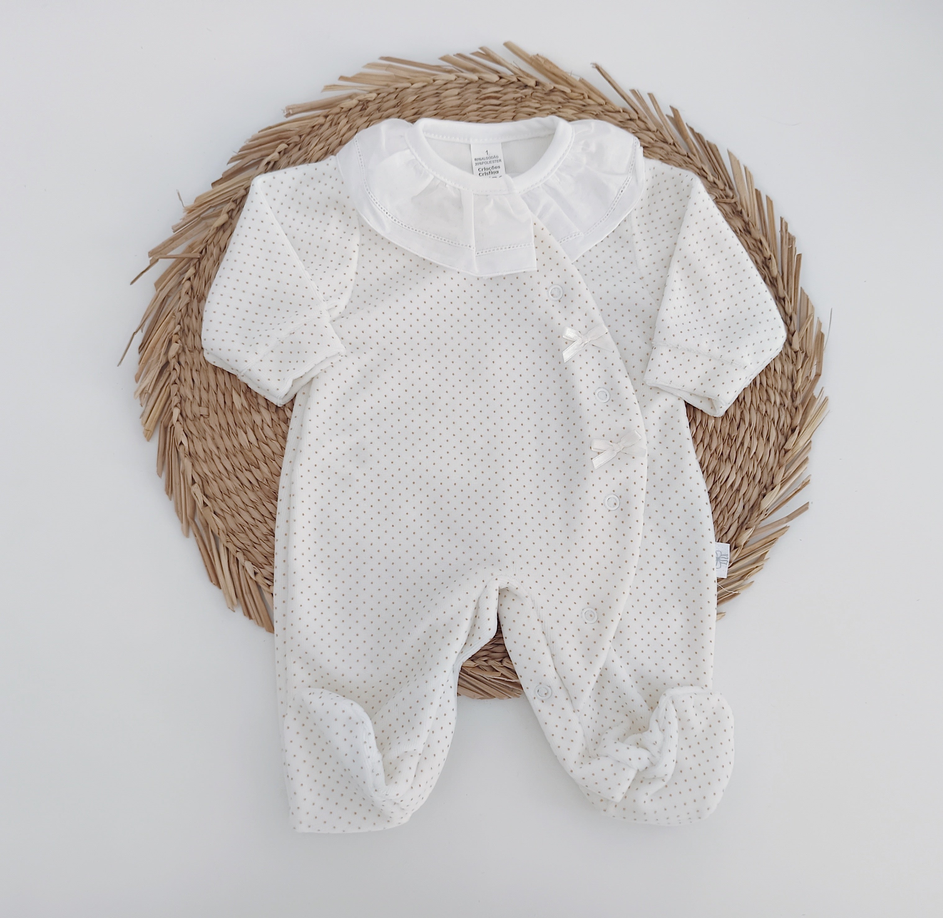 Babygrow Veludo Gola Folho Laço Pintas Pérola