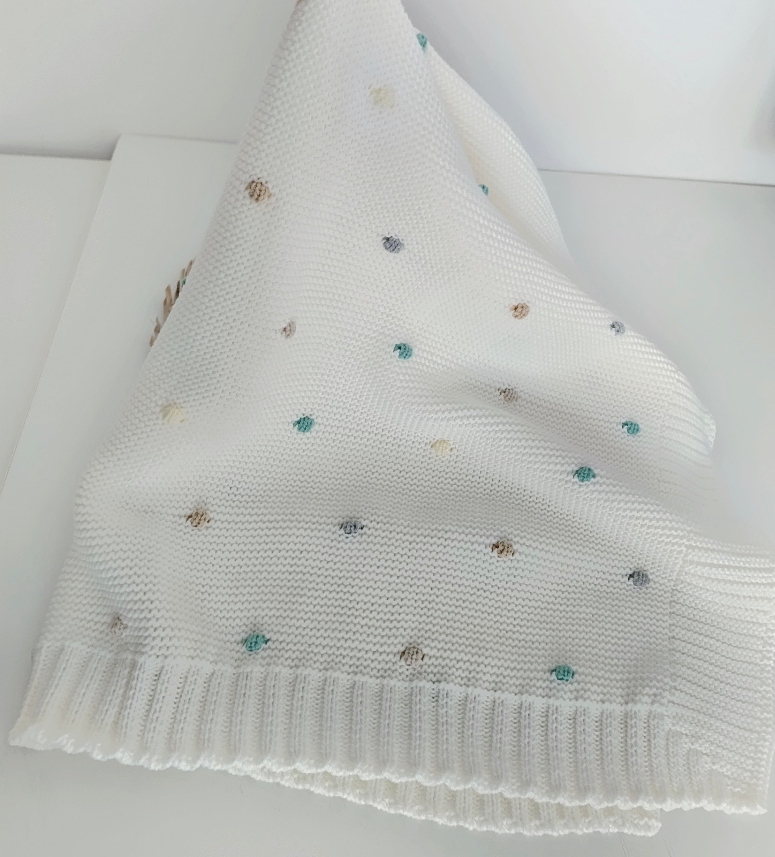 Manta de Malha para Bebé Pompons Coloridos várias cores
