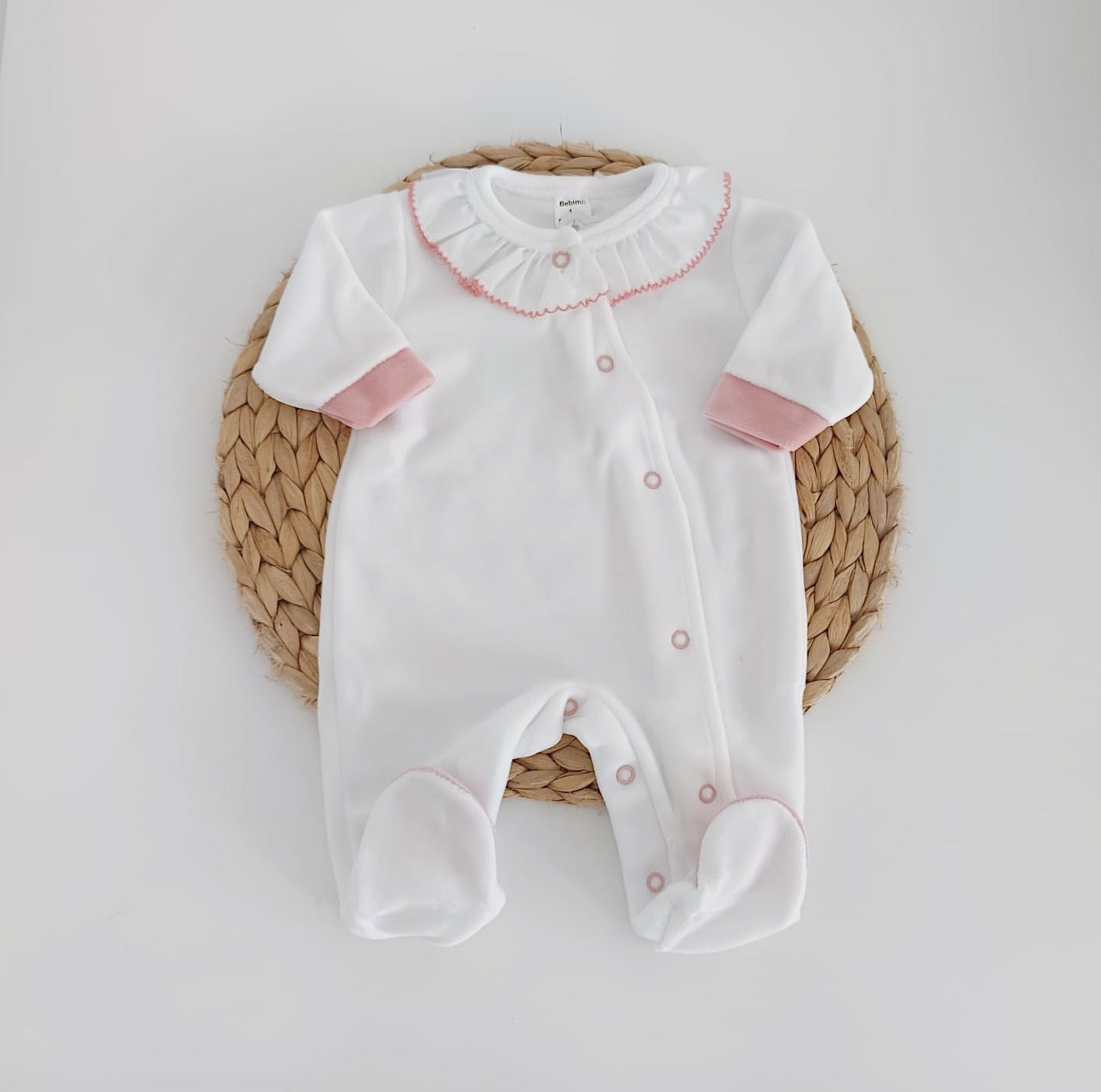Babygrow Veludo Básico com Gola abertura Lado Rosa Velho