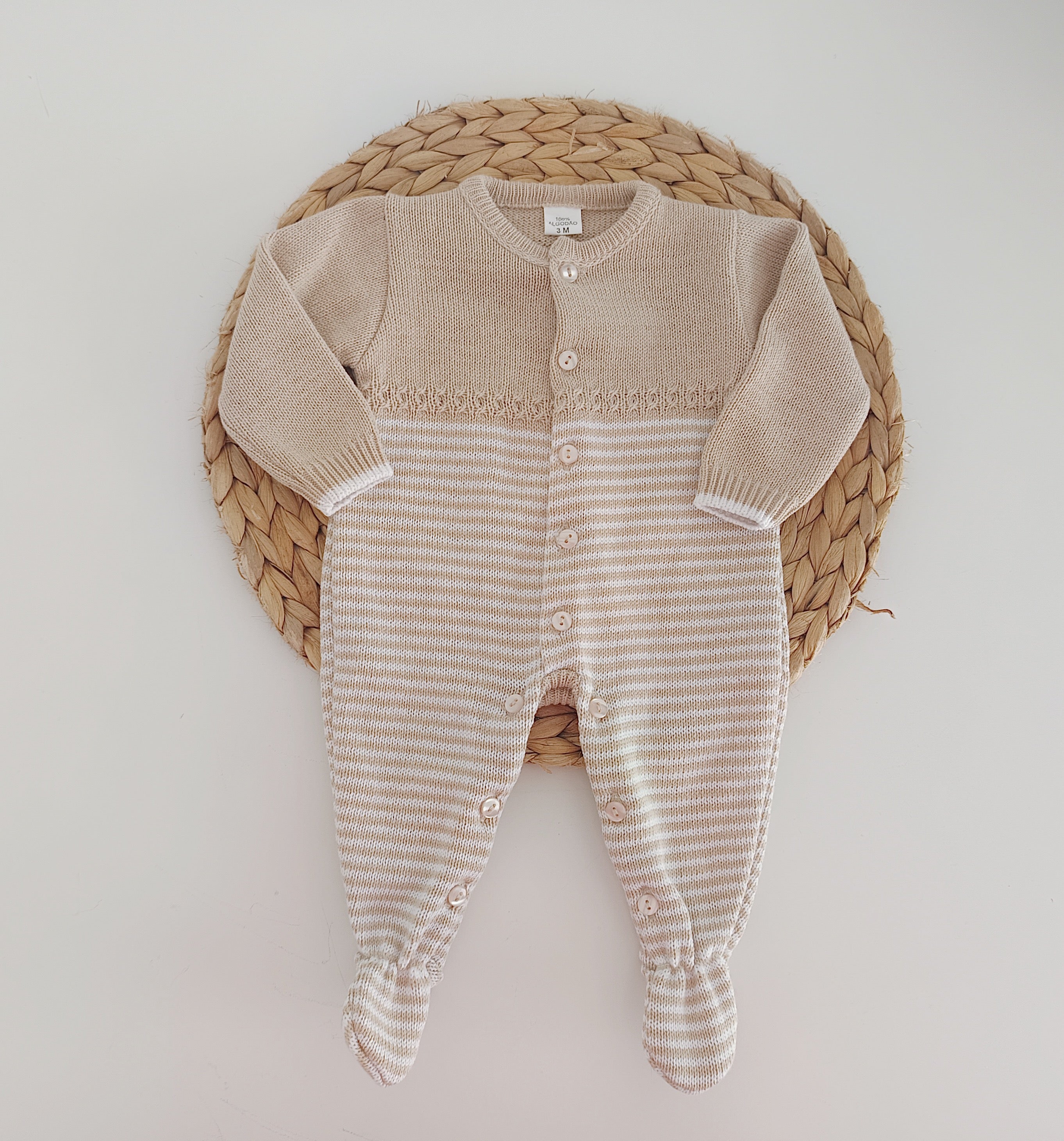 Babygrow de Malha Riscas Areia