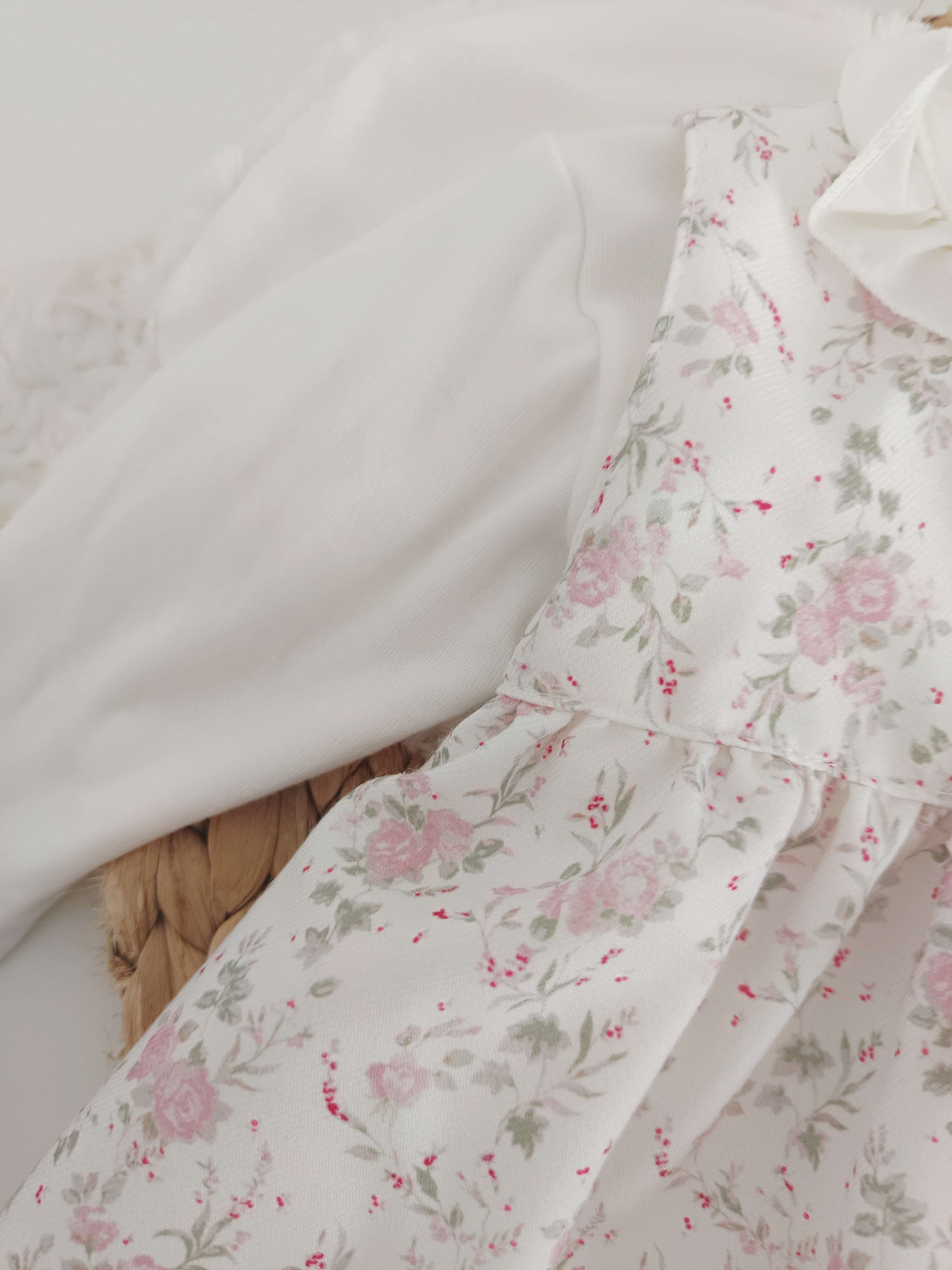 Vestido com Blusa e Bolero Flores com laço Rosa