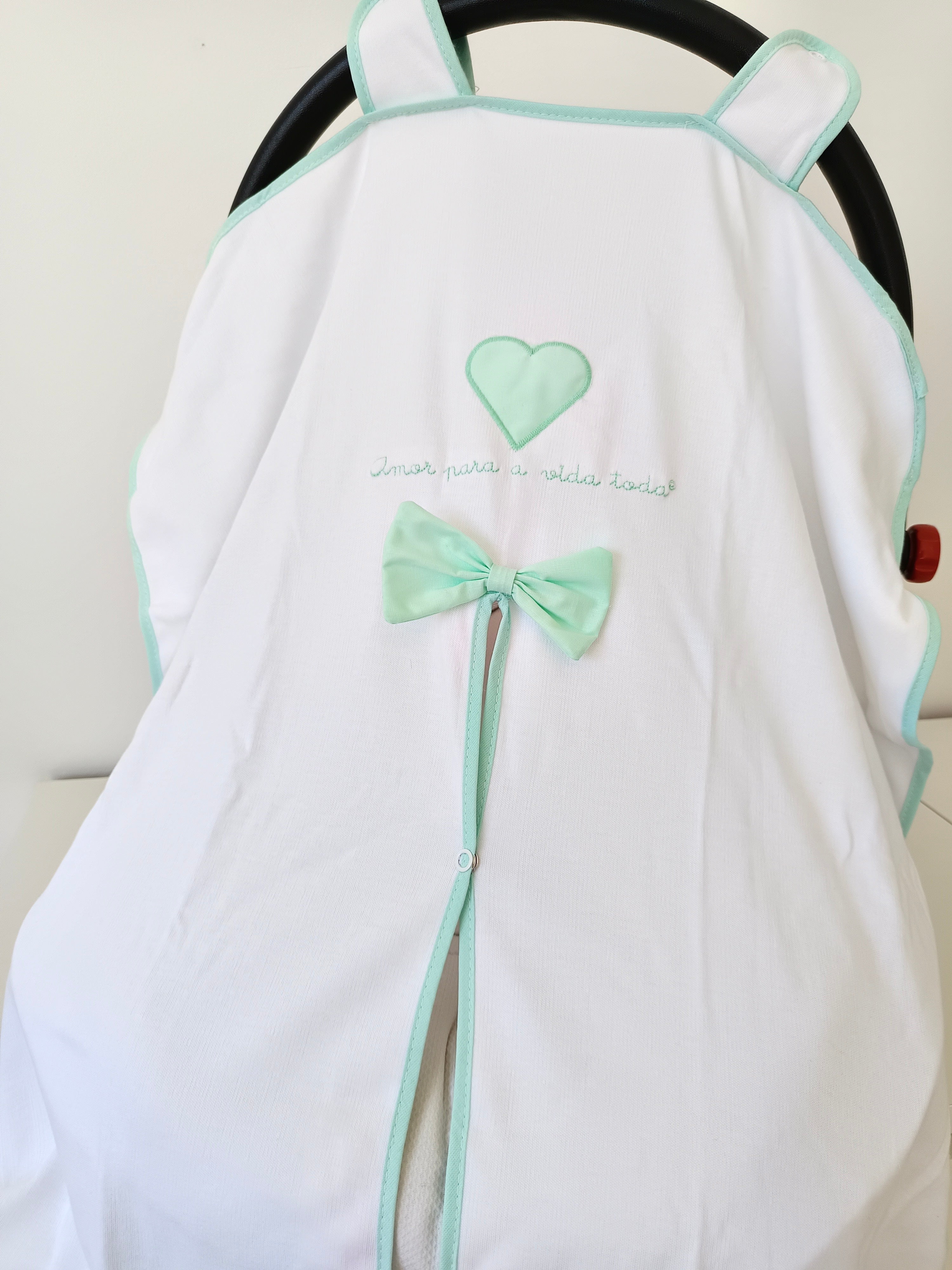 Amor Para a Vida Toda® | Fralda Tapa Ovo Cortina Verde Água