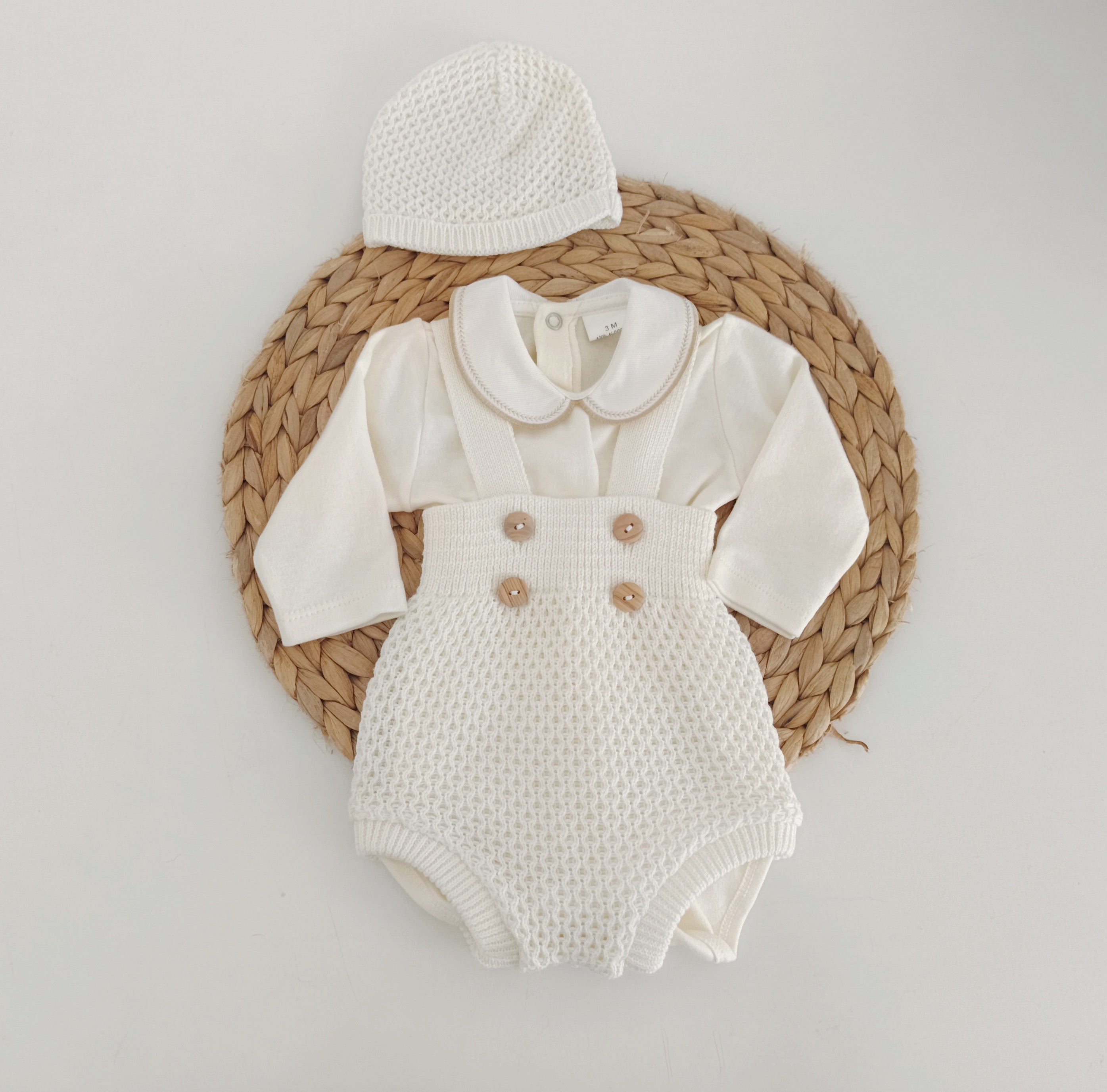 Fofo de Malha Botões com Camisola e Gorro Pérola