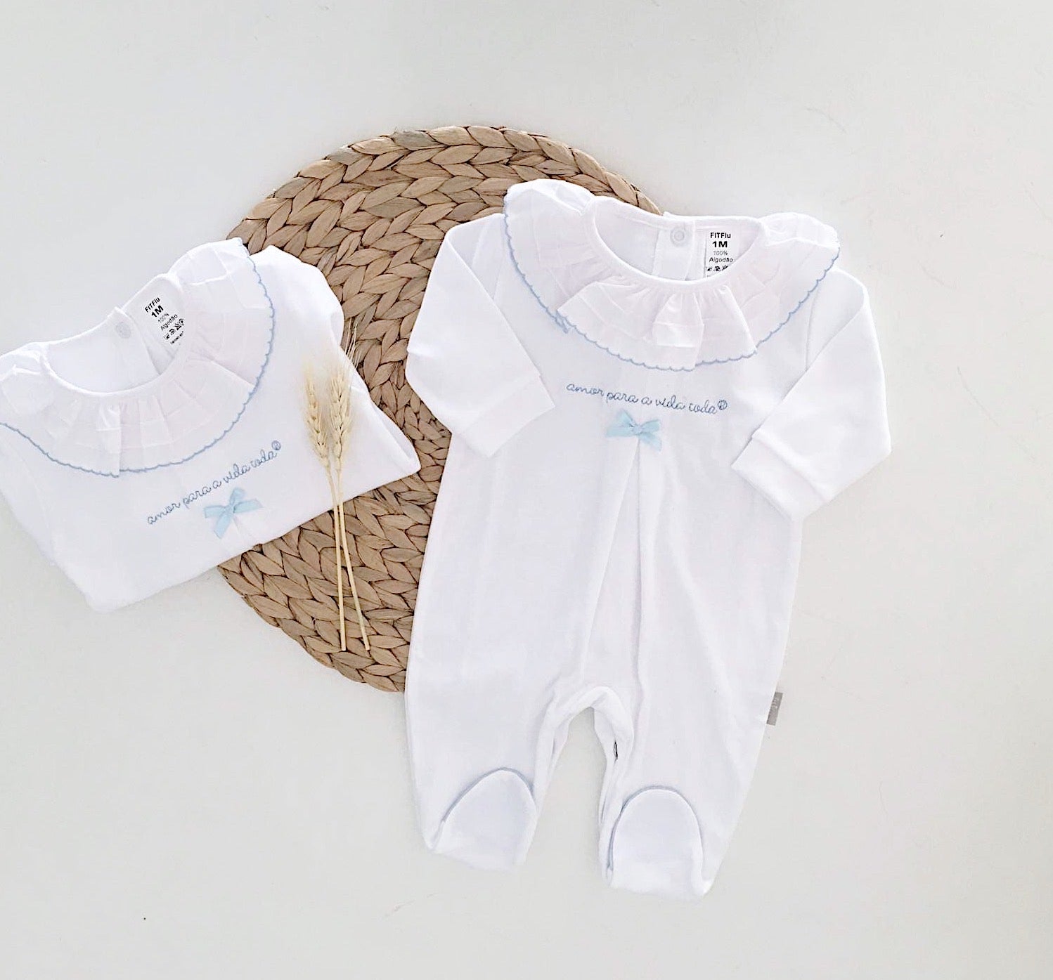 Amor Para a Vida Toda® | Conjunto Lacinho com fralda Coração Azul