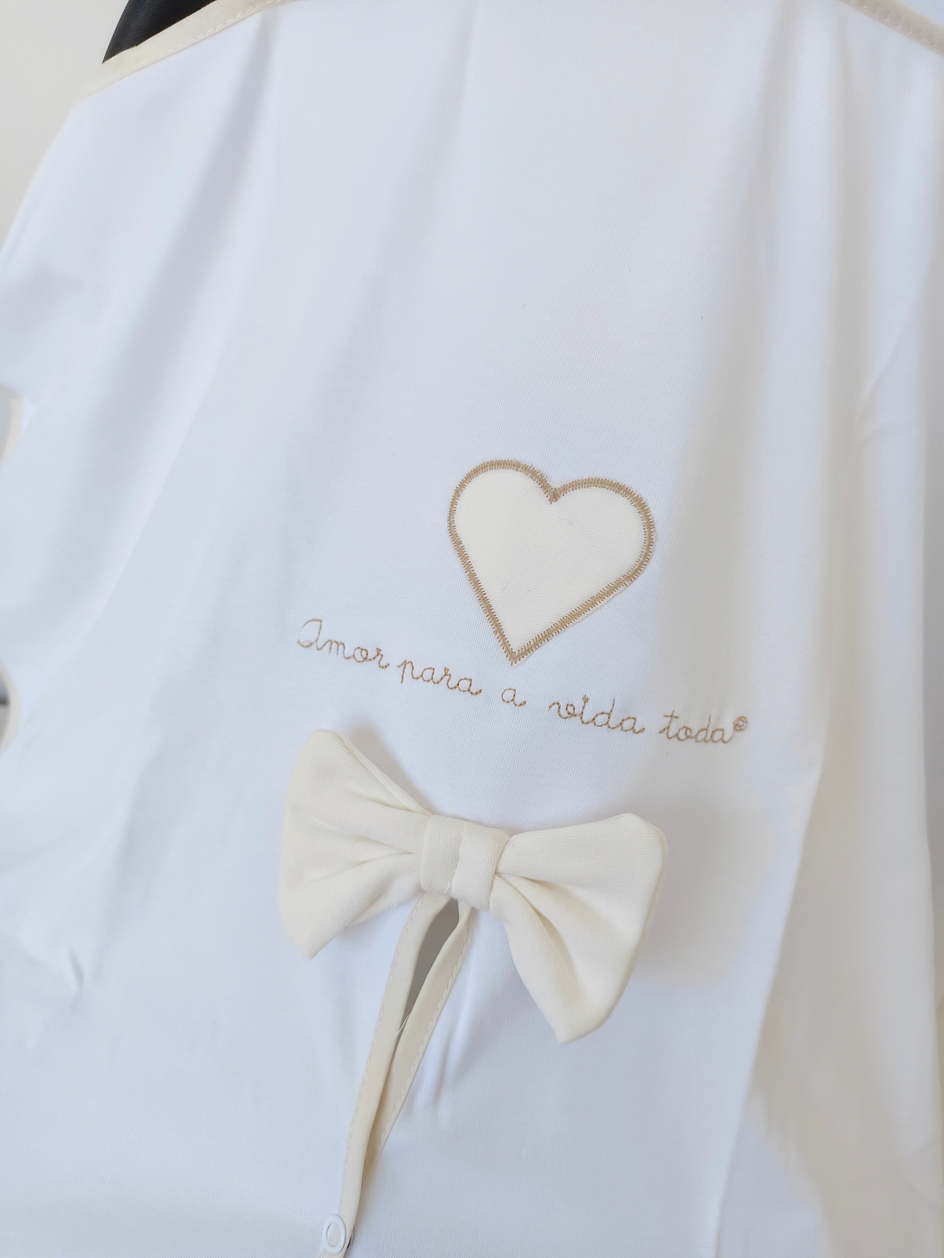 Amor Para a Vida Toda® | Fralda Tapa Ovo Cortina Areia