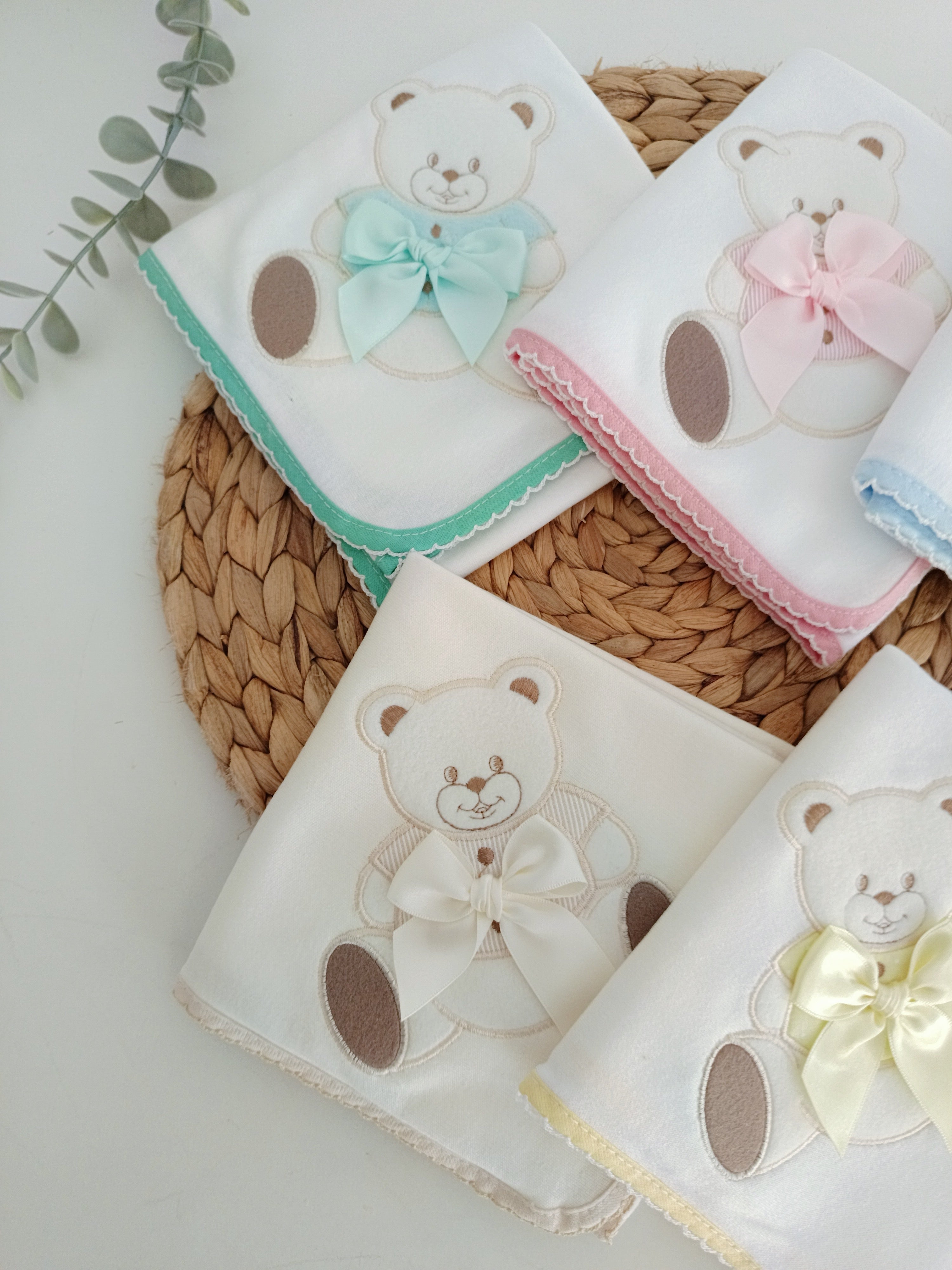Fralda Algodão Urso com Laço