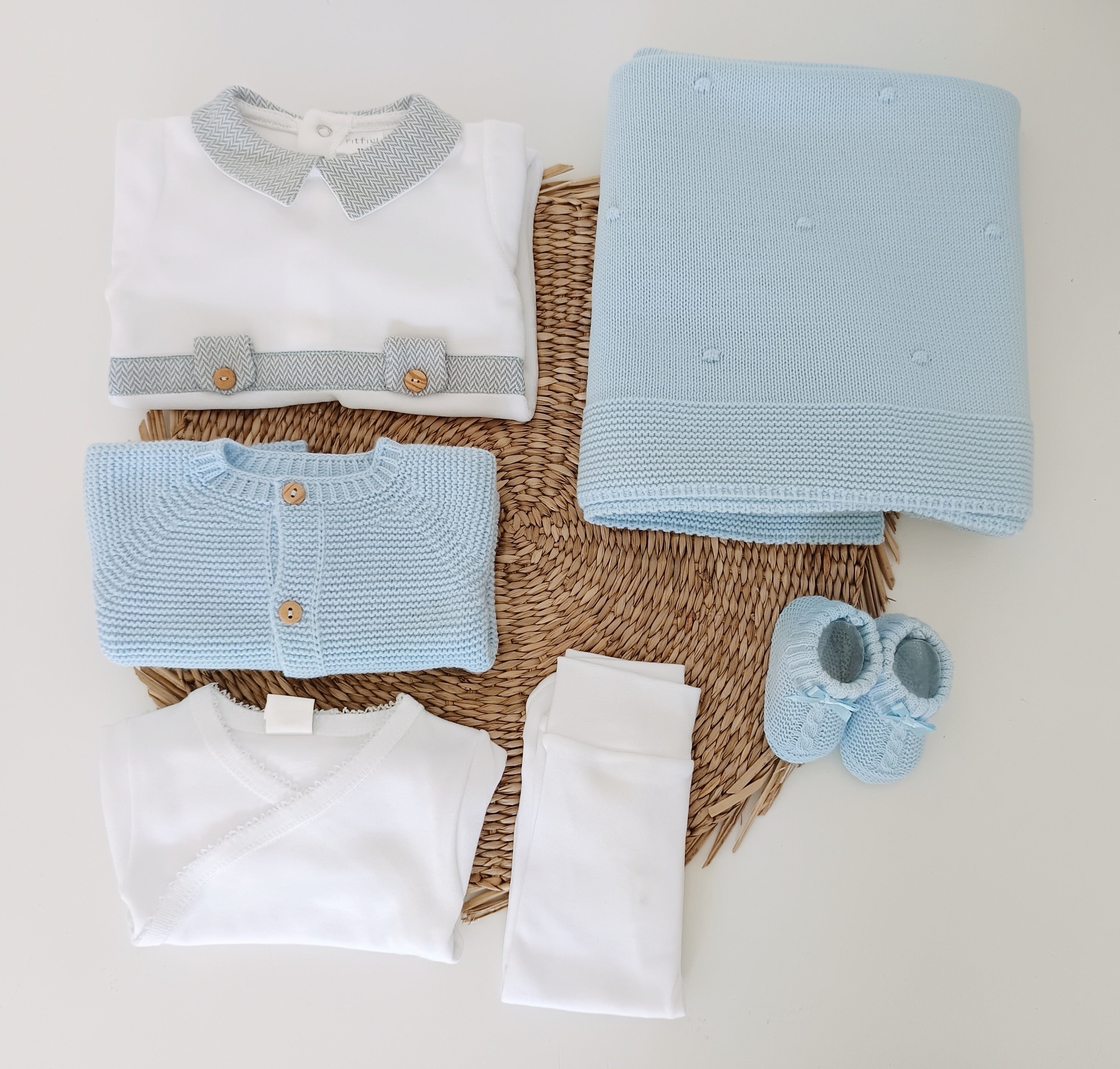 FitFiu Babies® | Conjunto Primeira Roupinha Espiga com Manta