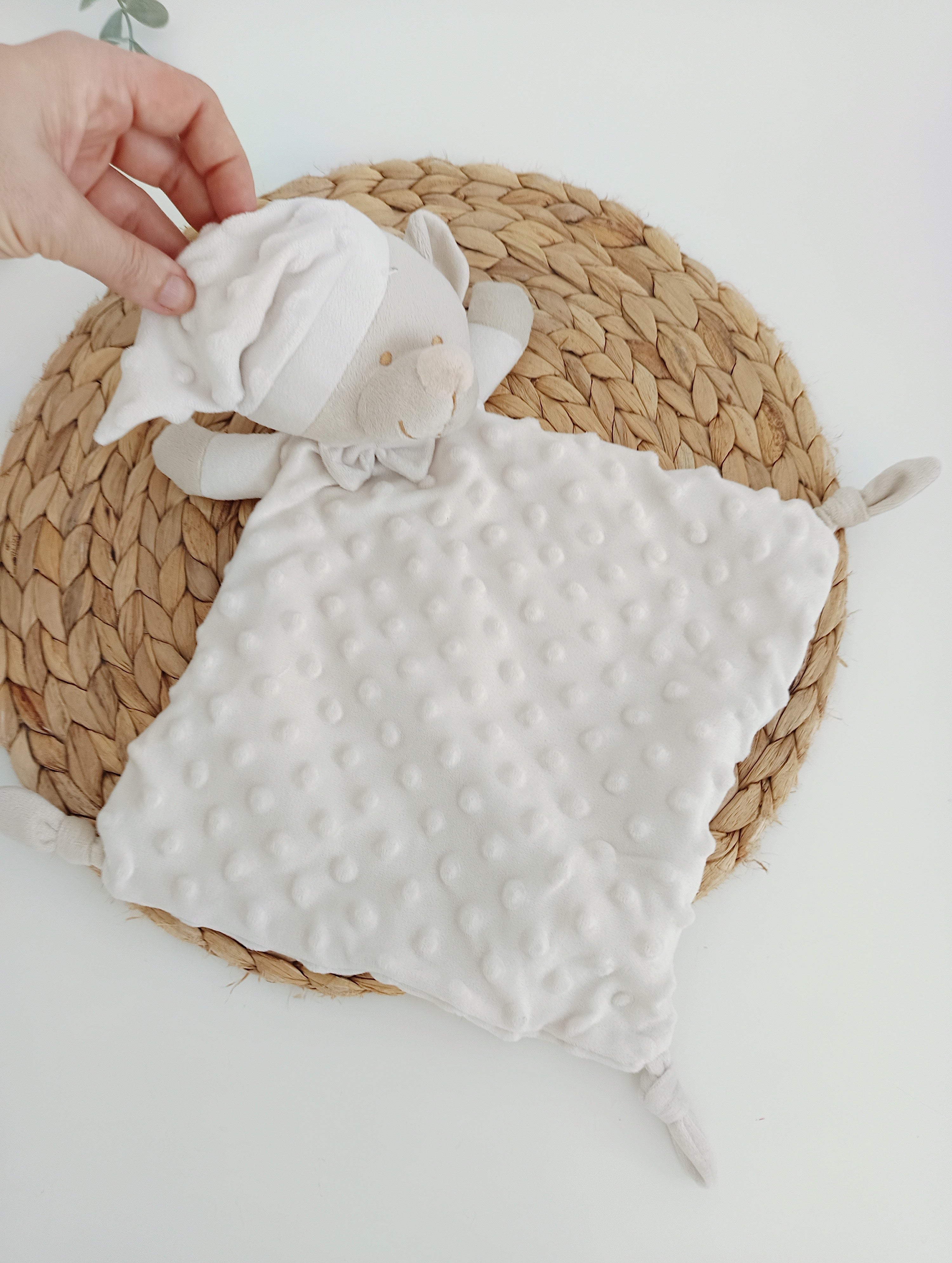 Doudou em pano para Bebé Urso com Barruço
