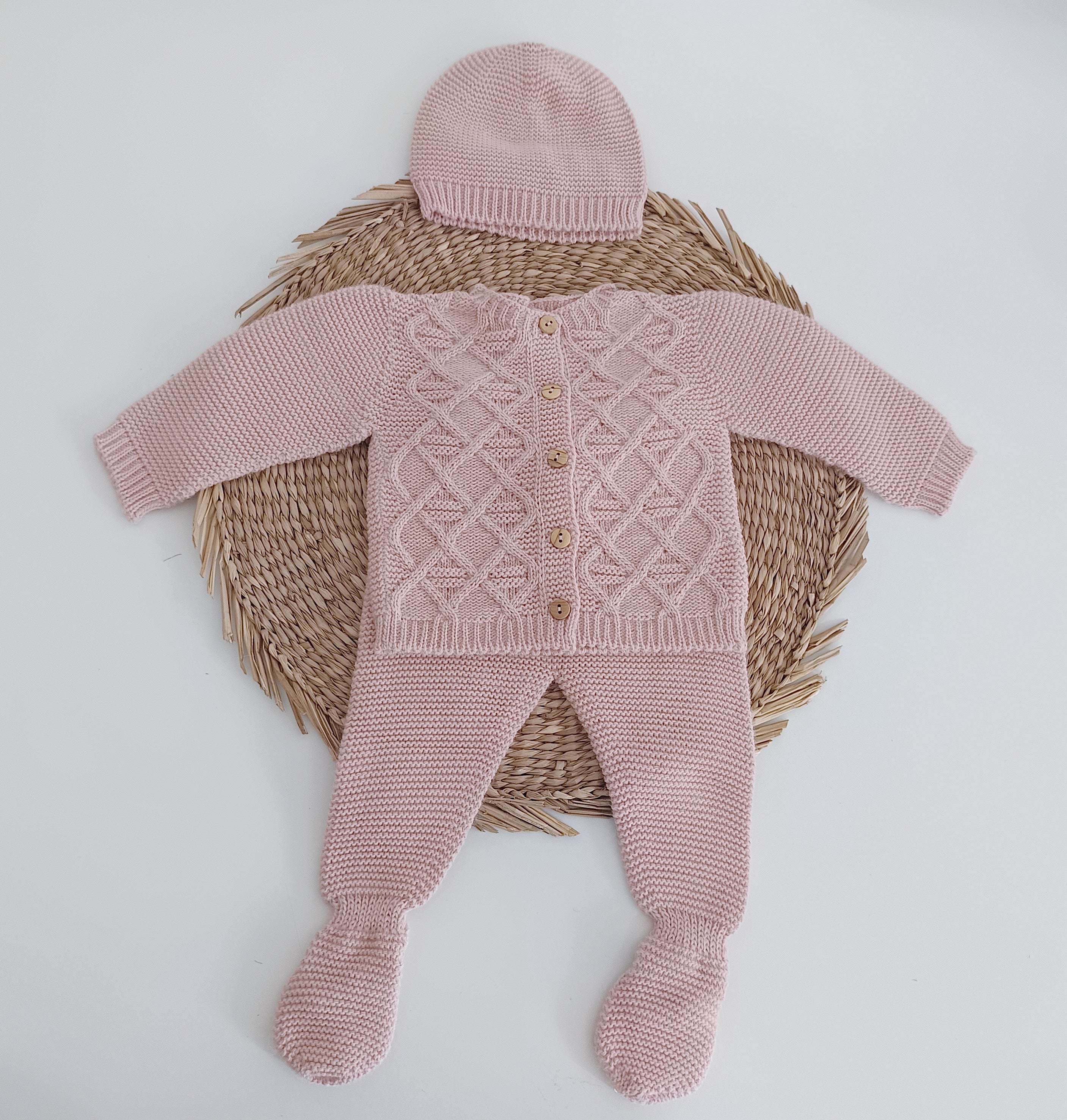 Conjunto de Malha Casaco Losangos com Gorro Rosa Velho