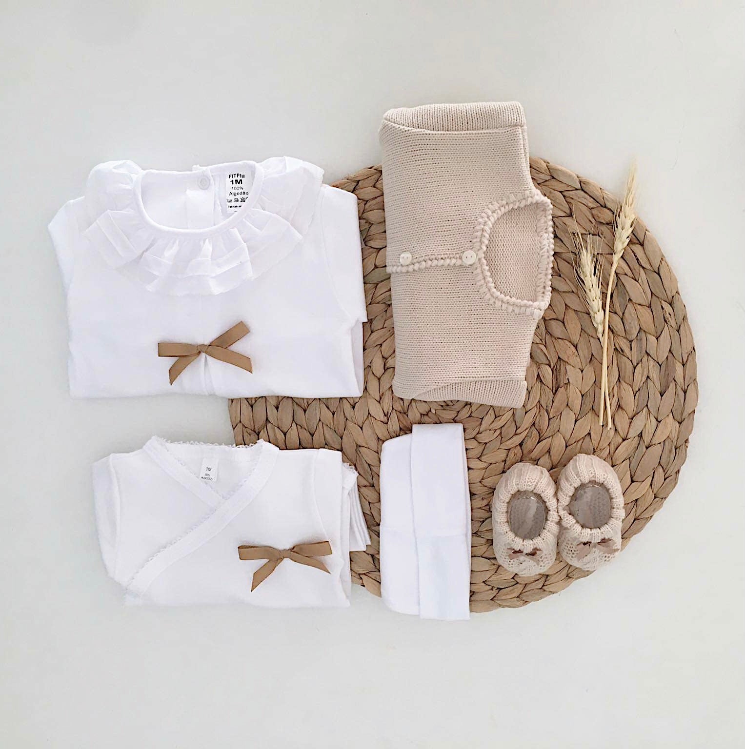 FitFiu Babies® | Conjunto Primeira Roupinha Laço Camel