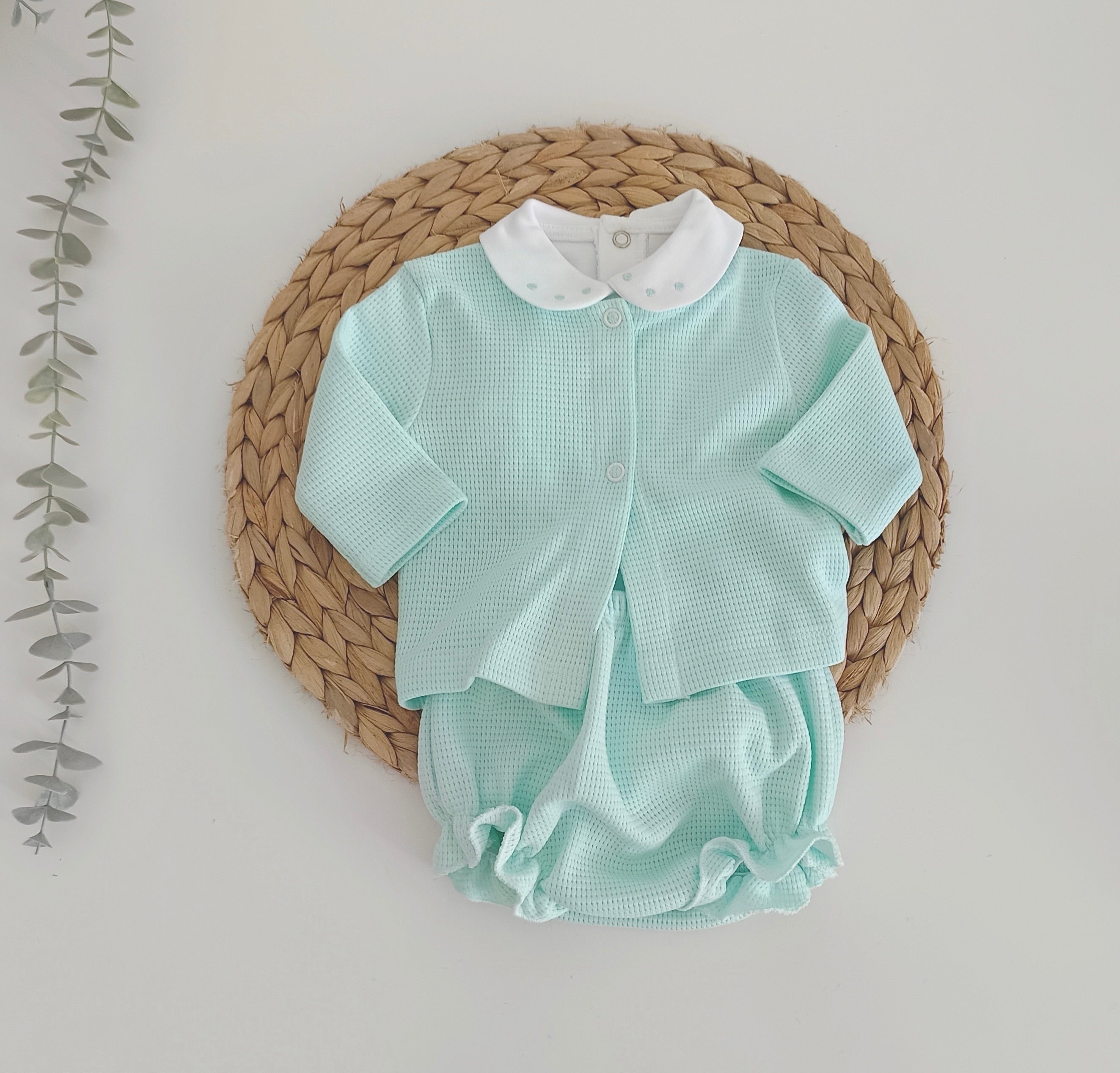 Conjunto Calções Casaco e Body de Gola Verde Água