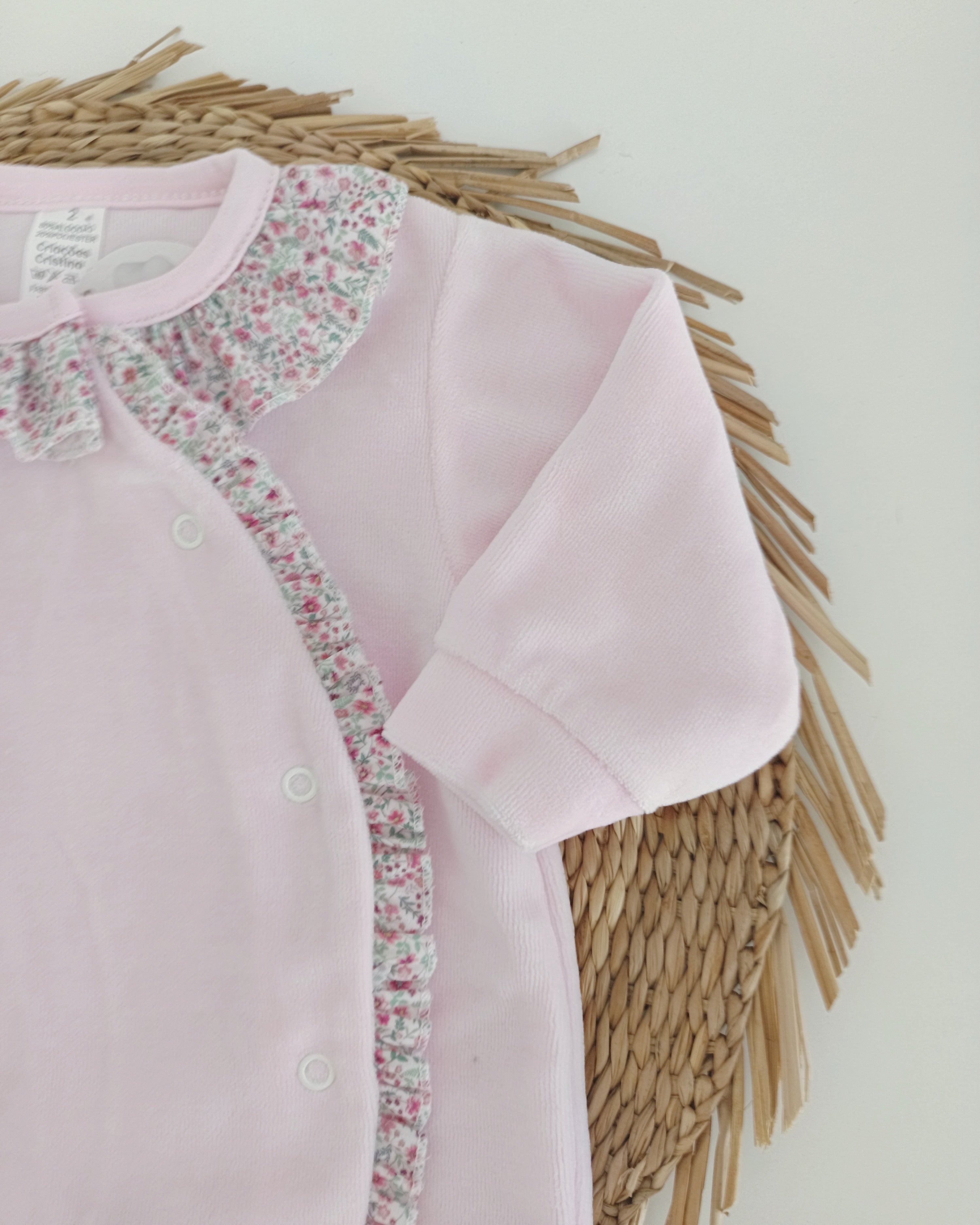 Babygrow Folho e Gola Flores Rosa
