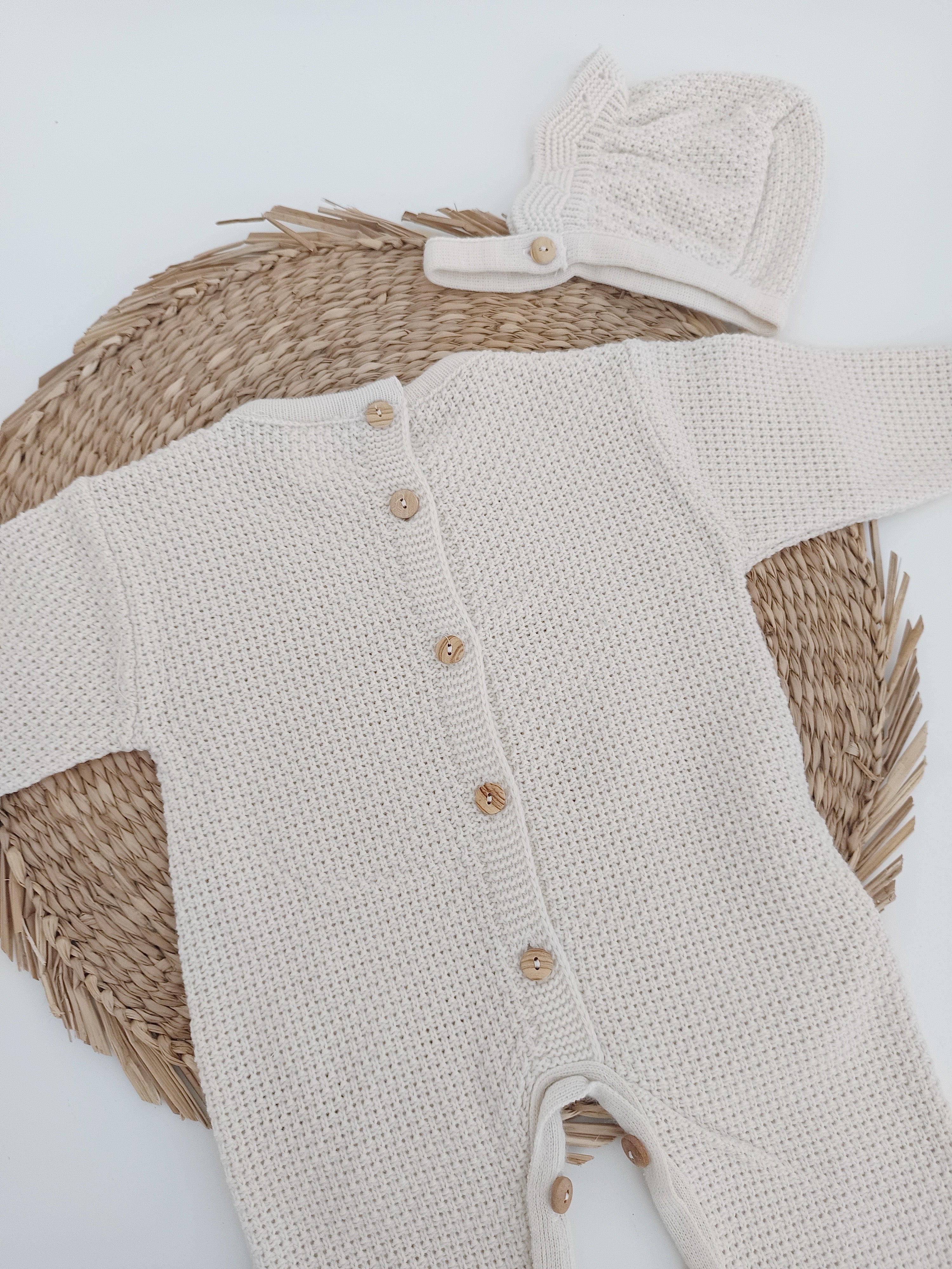 Babygrow de Malha Losangos com Touca Areia