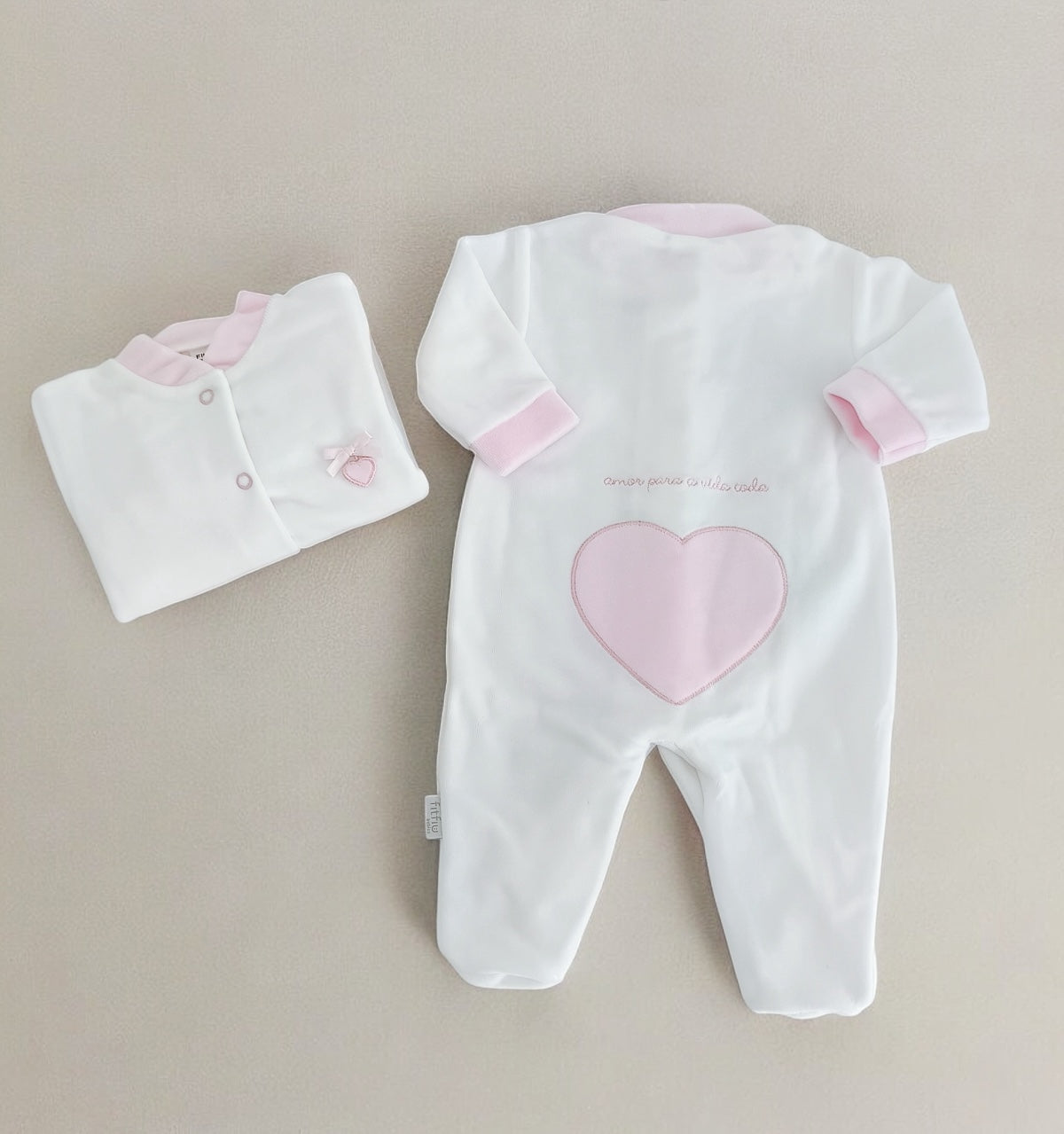Amor Para a Vida Toda® | Babygrow Coração Rosa