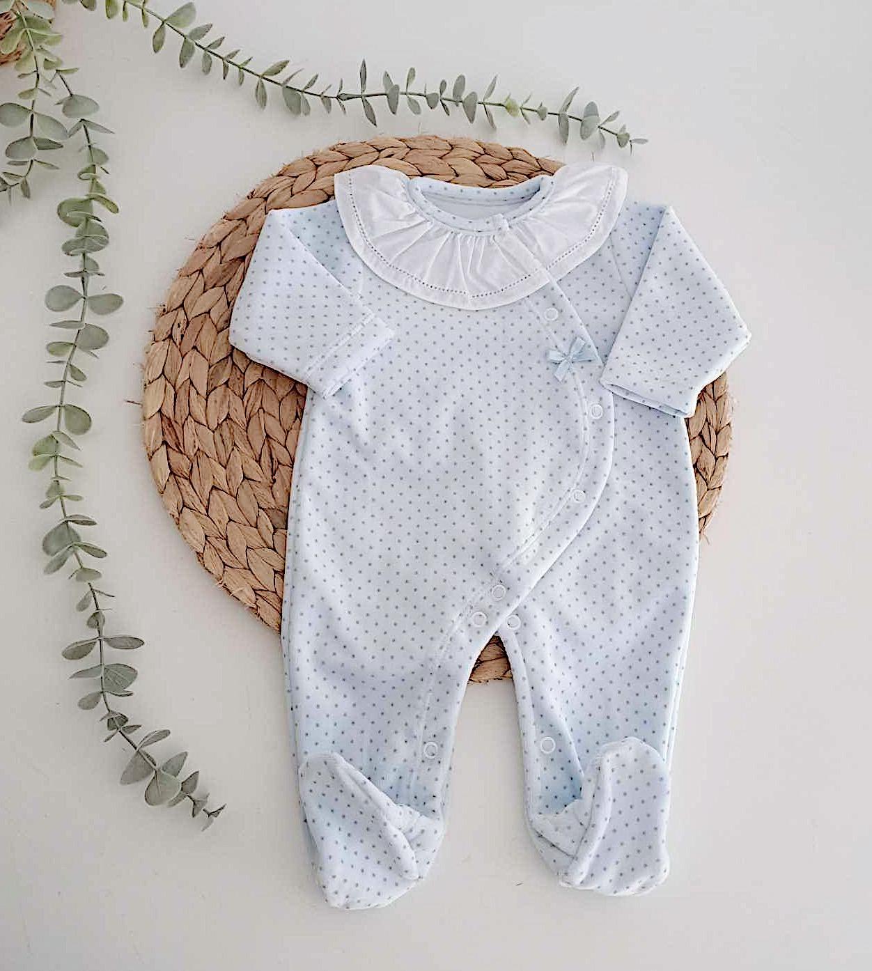 Babygrow Veludo Basic Pintinhas Gola Azul