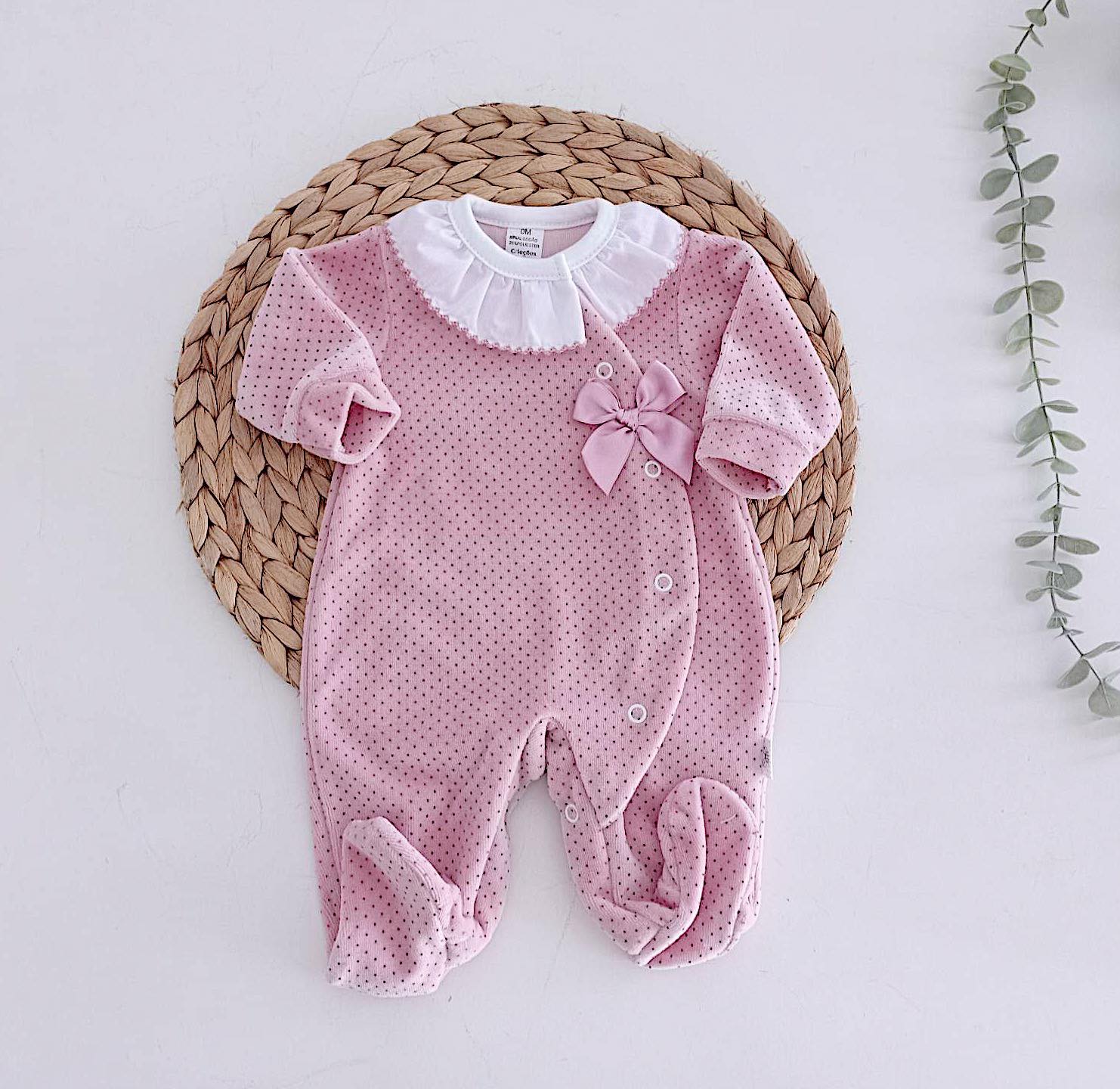 Babygrow Veludo Rosa Velho. babygrow menina