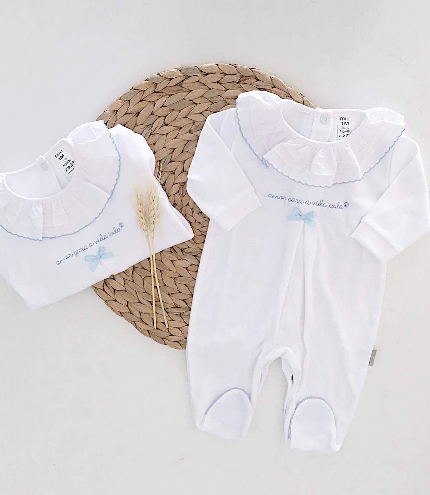Amor Para a Vida Toda® | Conjunto Primeira Roupinha Veludo Lacinho Azul