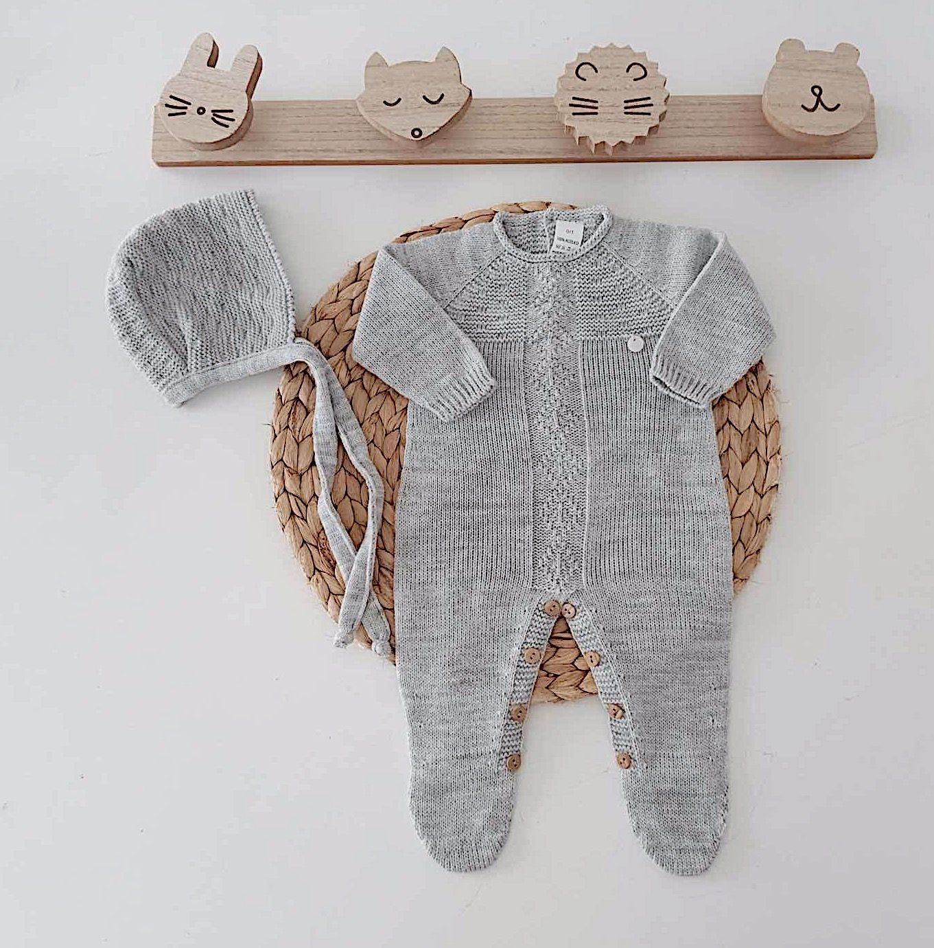 Babygrow de Malha com touca Cinza
