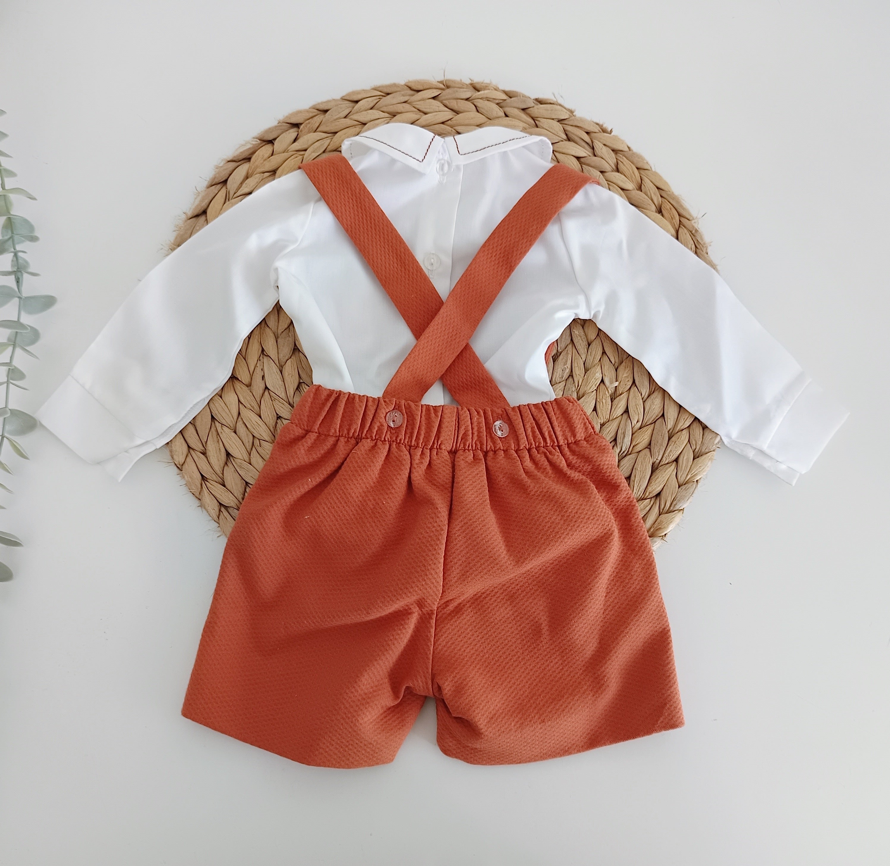 Fofo com alças e Camisa gola Bico Tijolo
