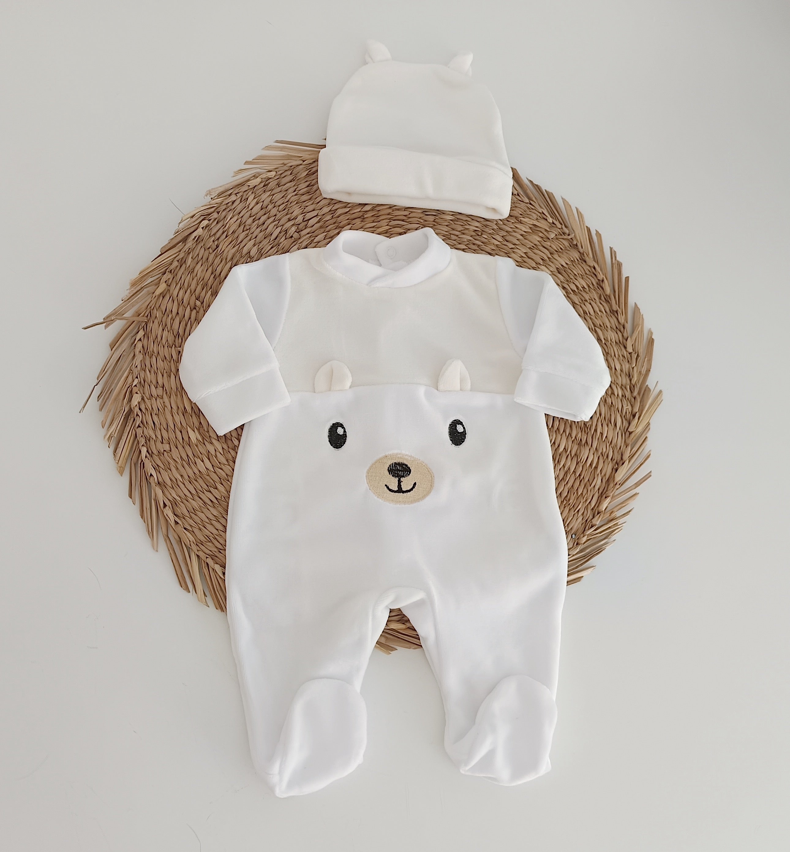 Babygrow Veludo Urso com Gorro Orelhas Pérola