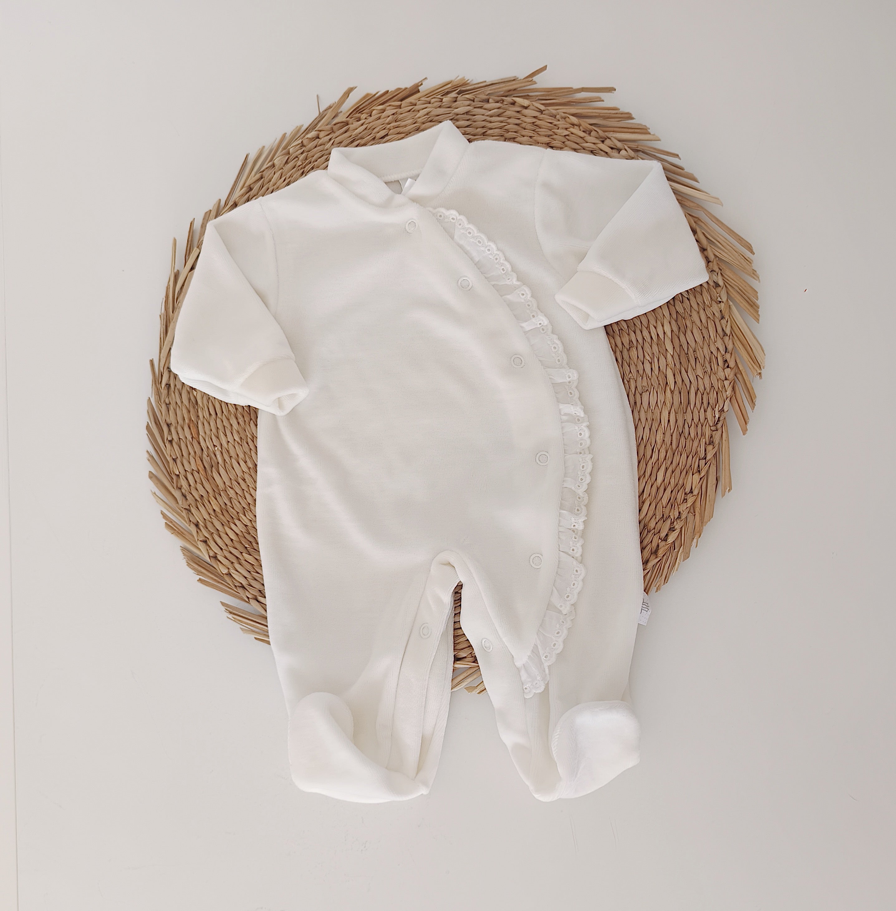 Babygrow Algodão Folho Lateral Pérola