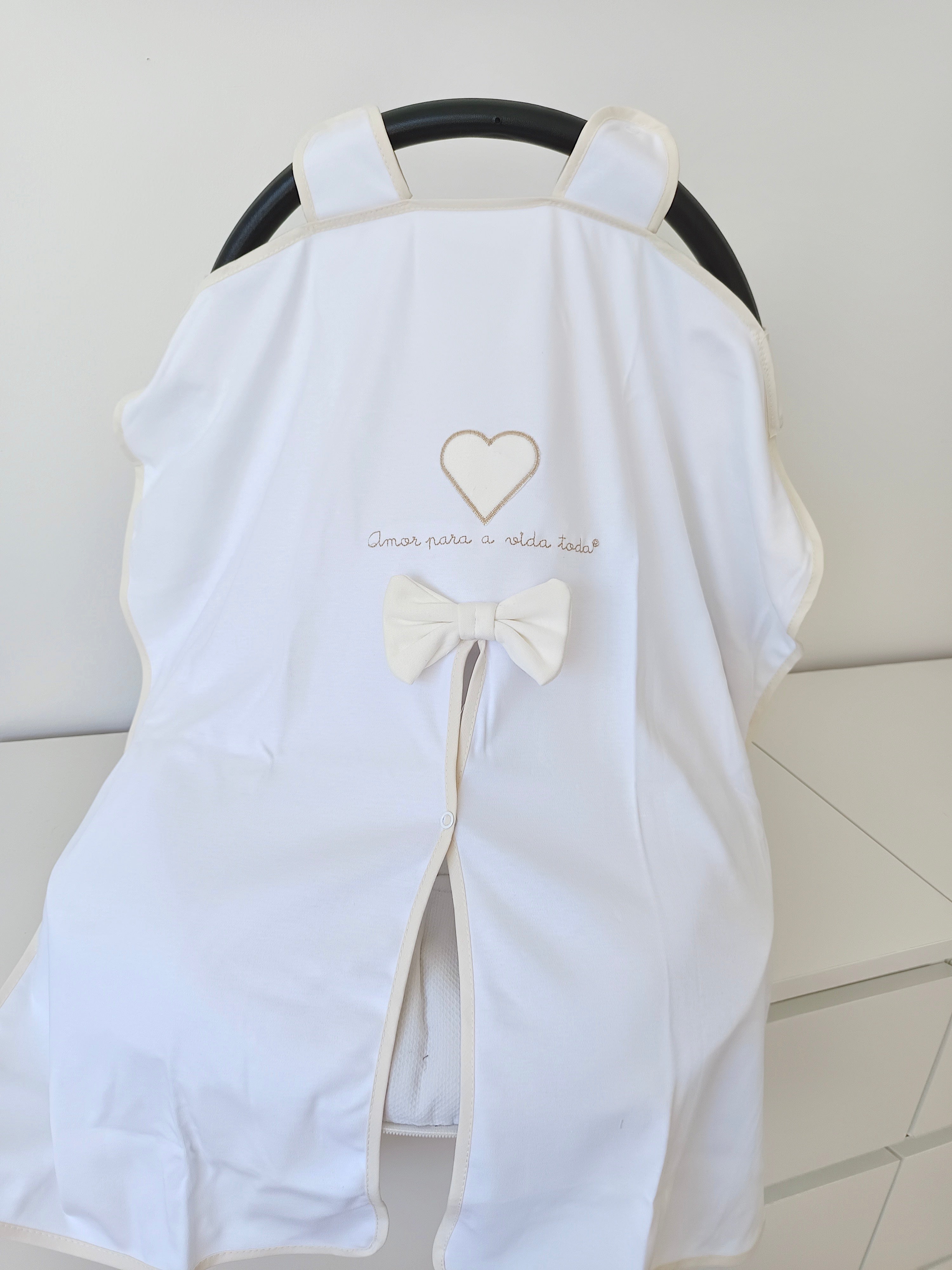Amor Para a Vida Toda® | Fralda Tapa Ovo Cortina Areia