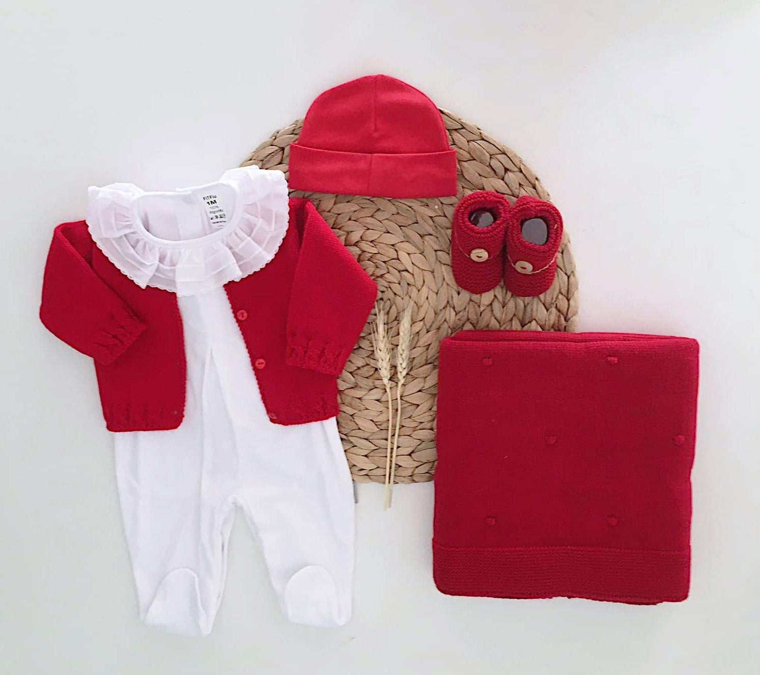 Conjunto Primeira Roupinha Cereja
