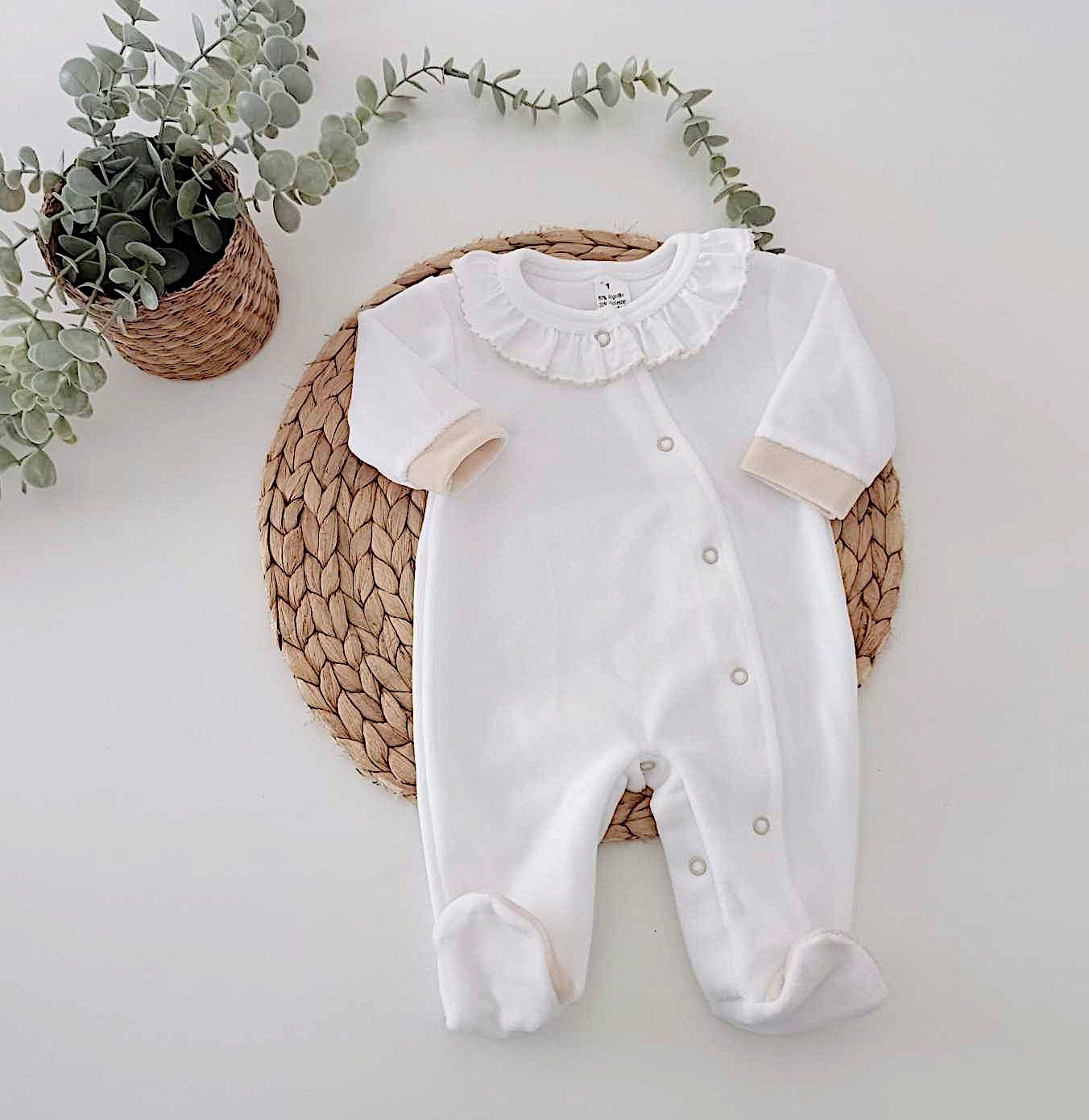 Conjunto de Bebé Básico com Gola Areia