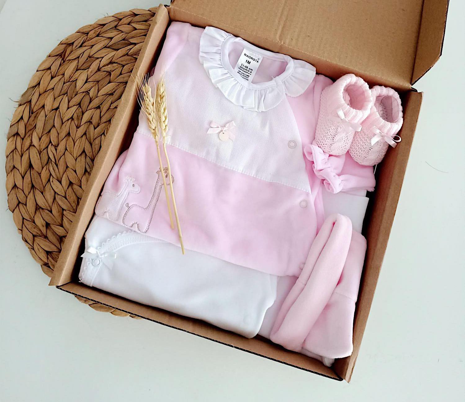 Conjunto de Primeira Roupinha Veludo Girafinha Rosa