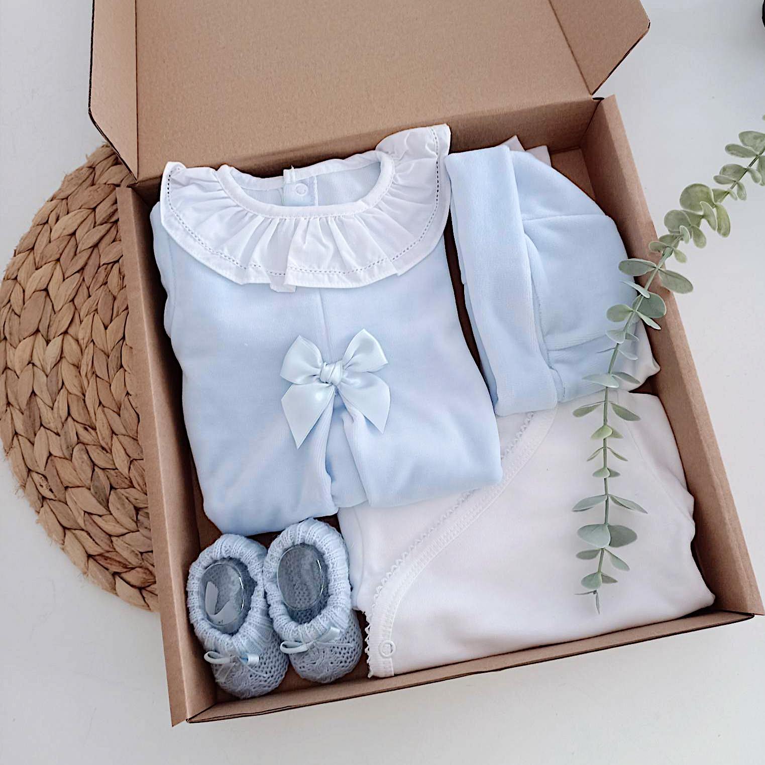 Conjunto de Primeira Roupinha Veludo Laço Azul