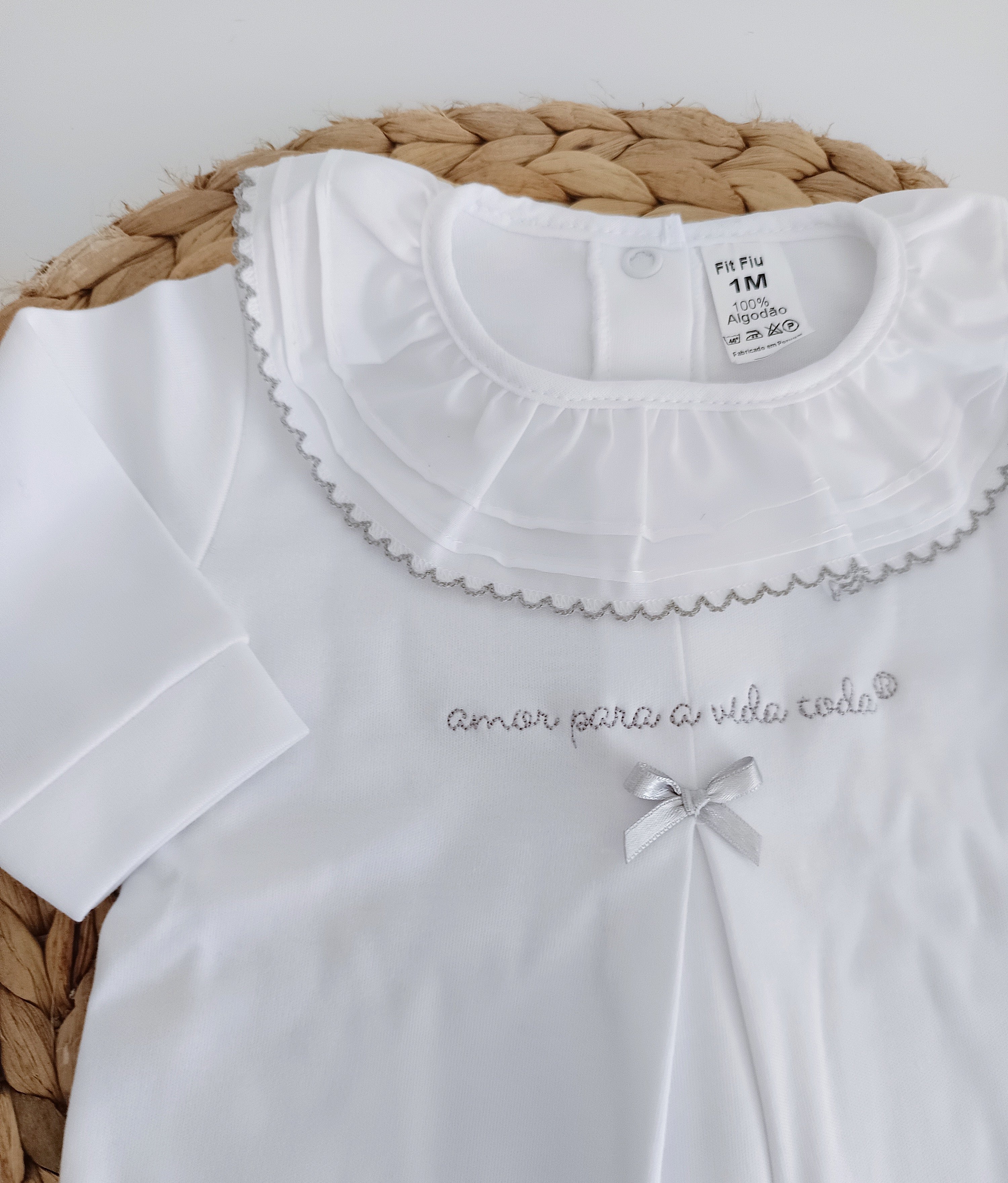 Amor Para a Vida Toda® | Babygrow Lacinho Cinza