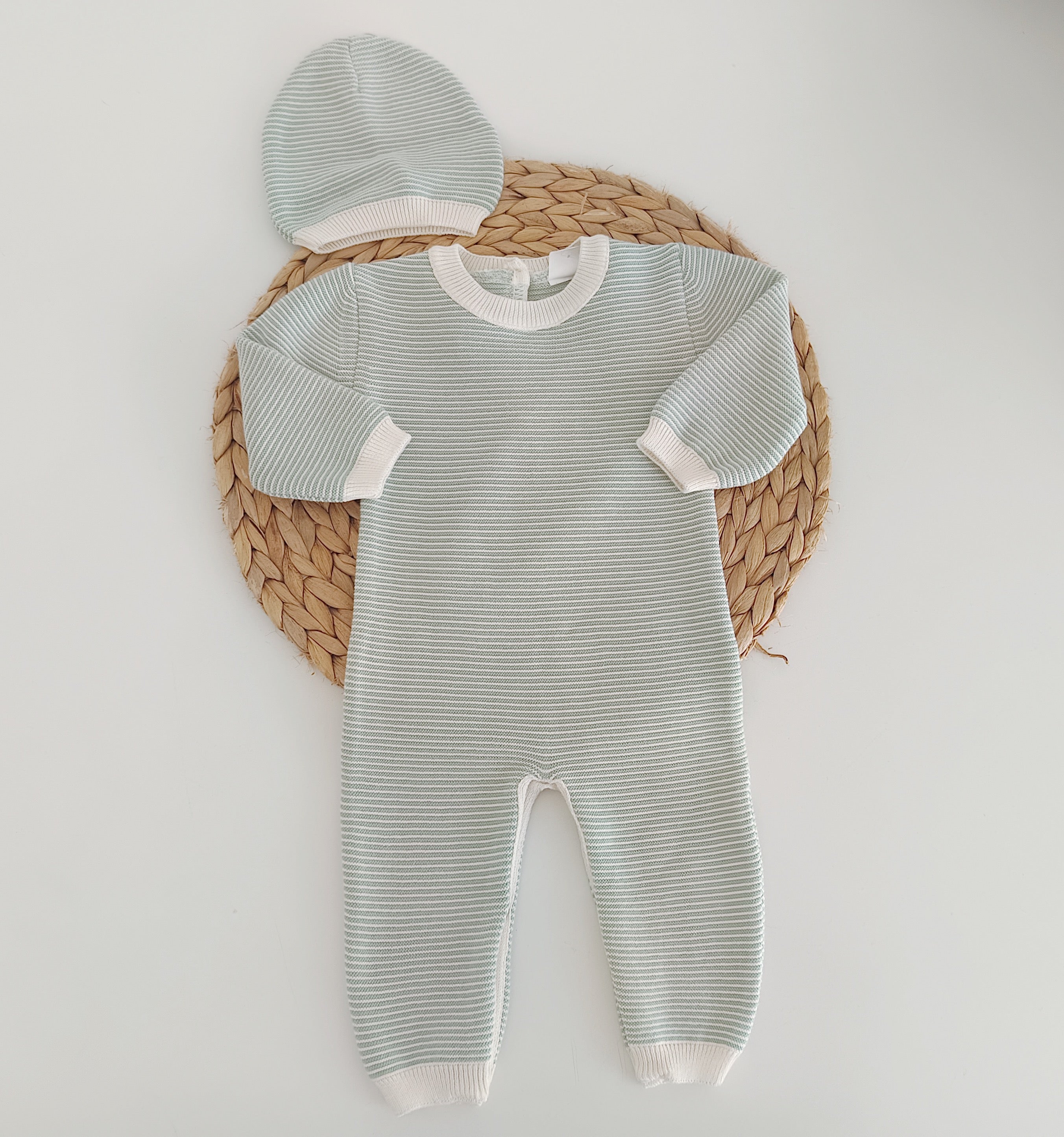 Babygrow de Malha Algodão com Gorro Riscas Verde