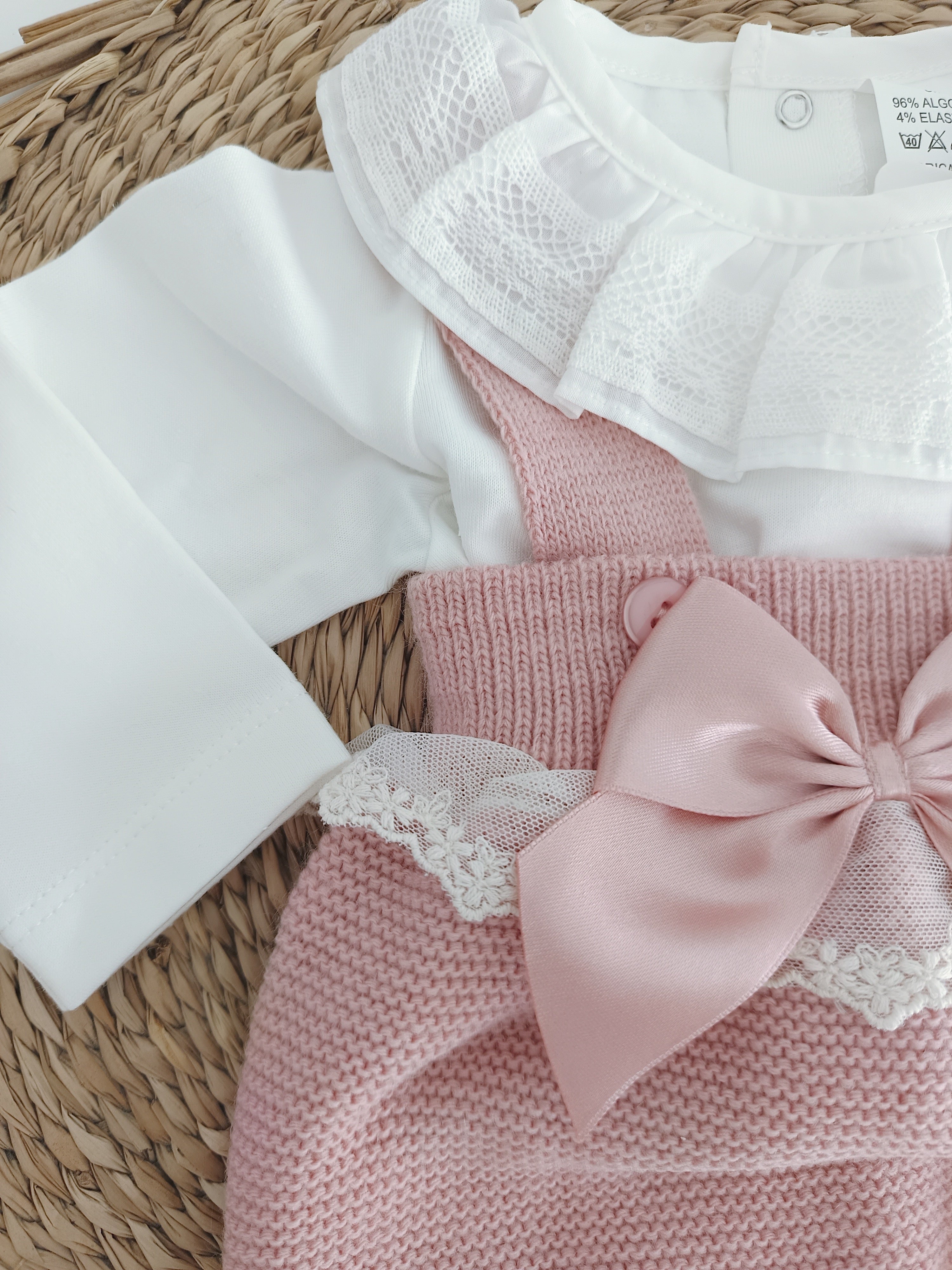 Fofo de Malha Laço com Renda Rosa Velho