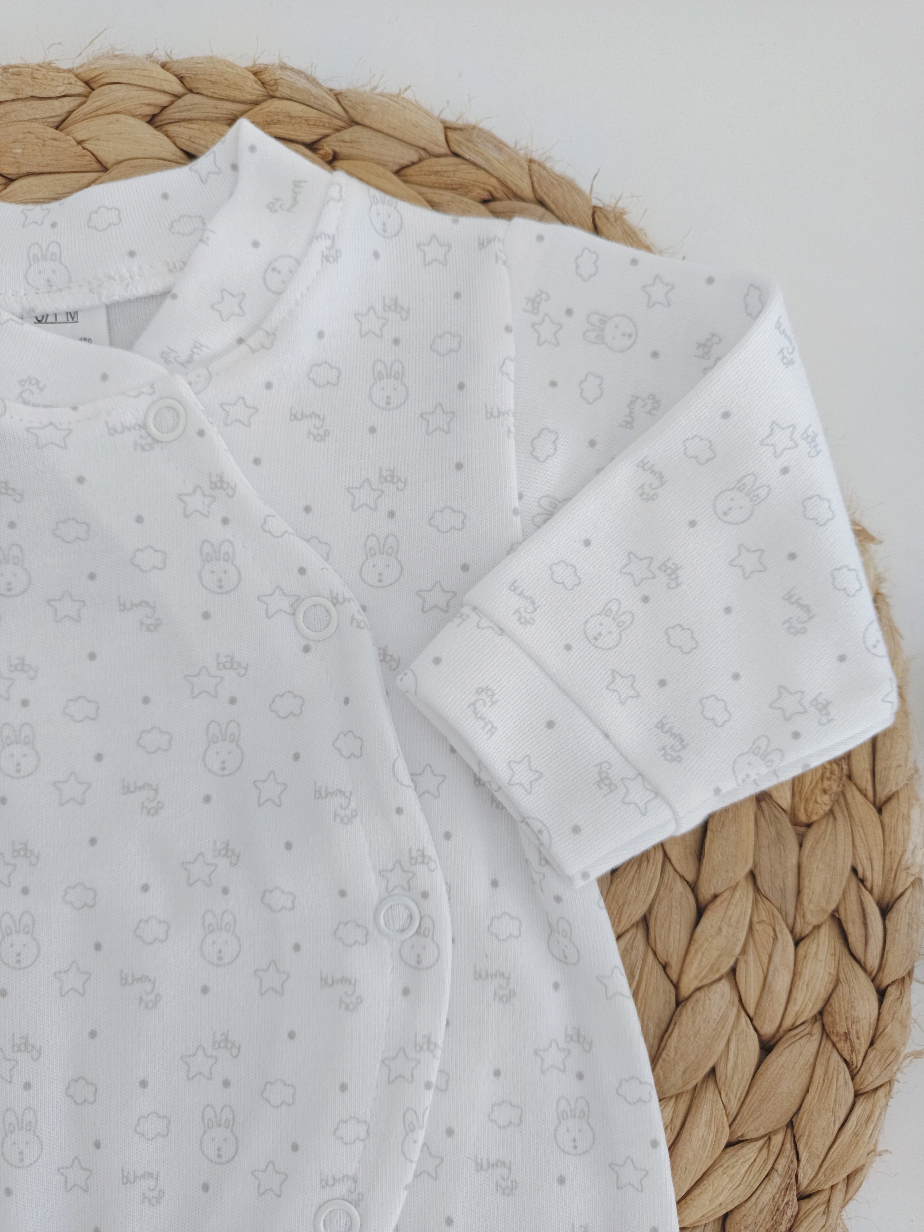 Babygrow Algodão Coelhos Cinza