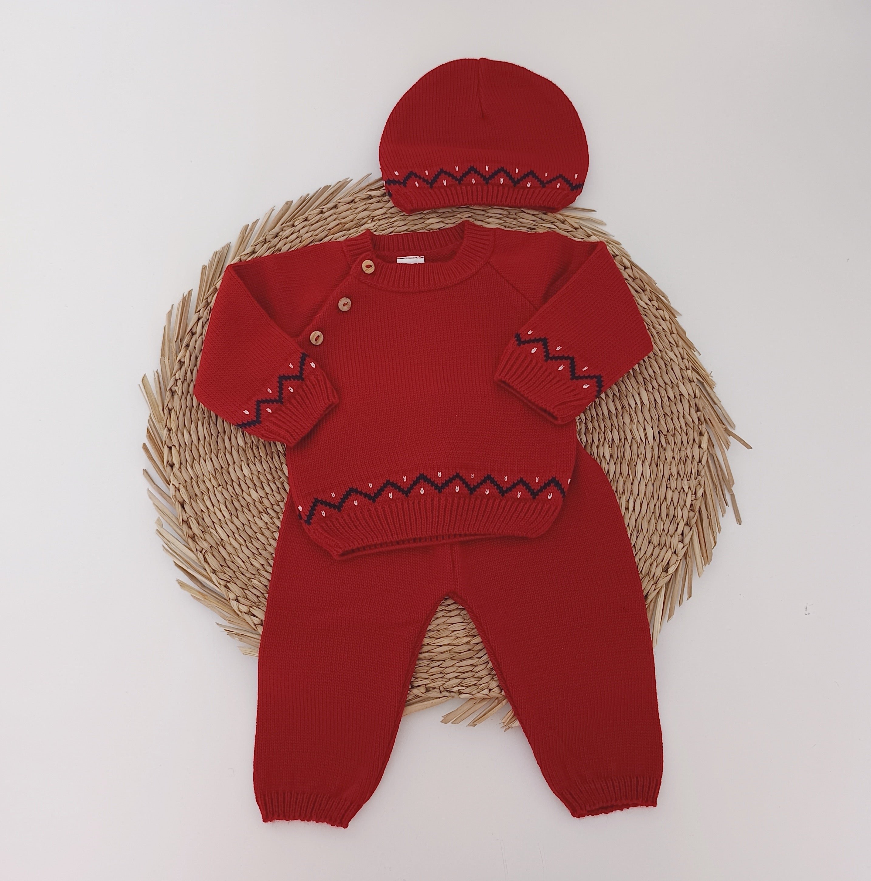 Fato de Malha com Gorro Vermelho