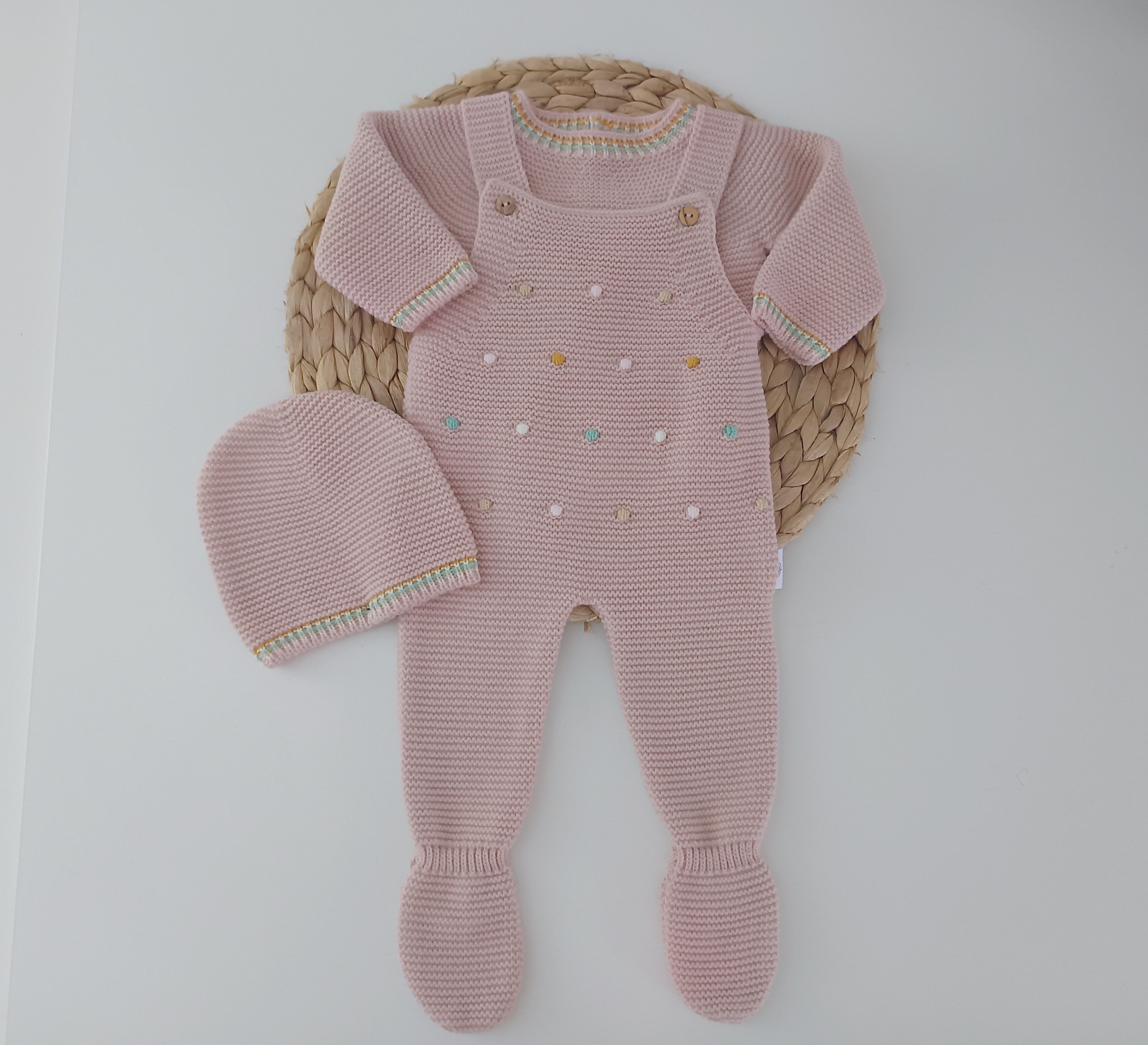 Jardineira Malha Saída Maternidade Pompons Coloridos Rosa Velho