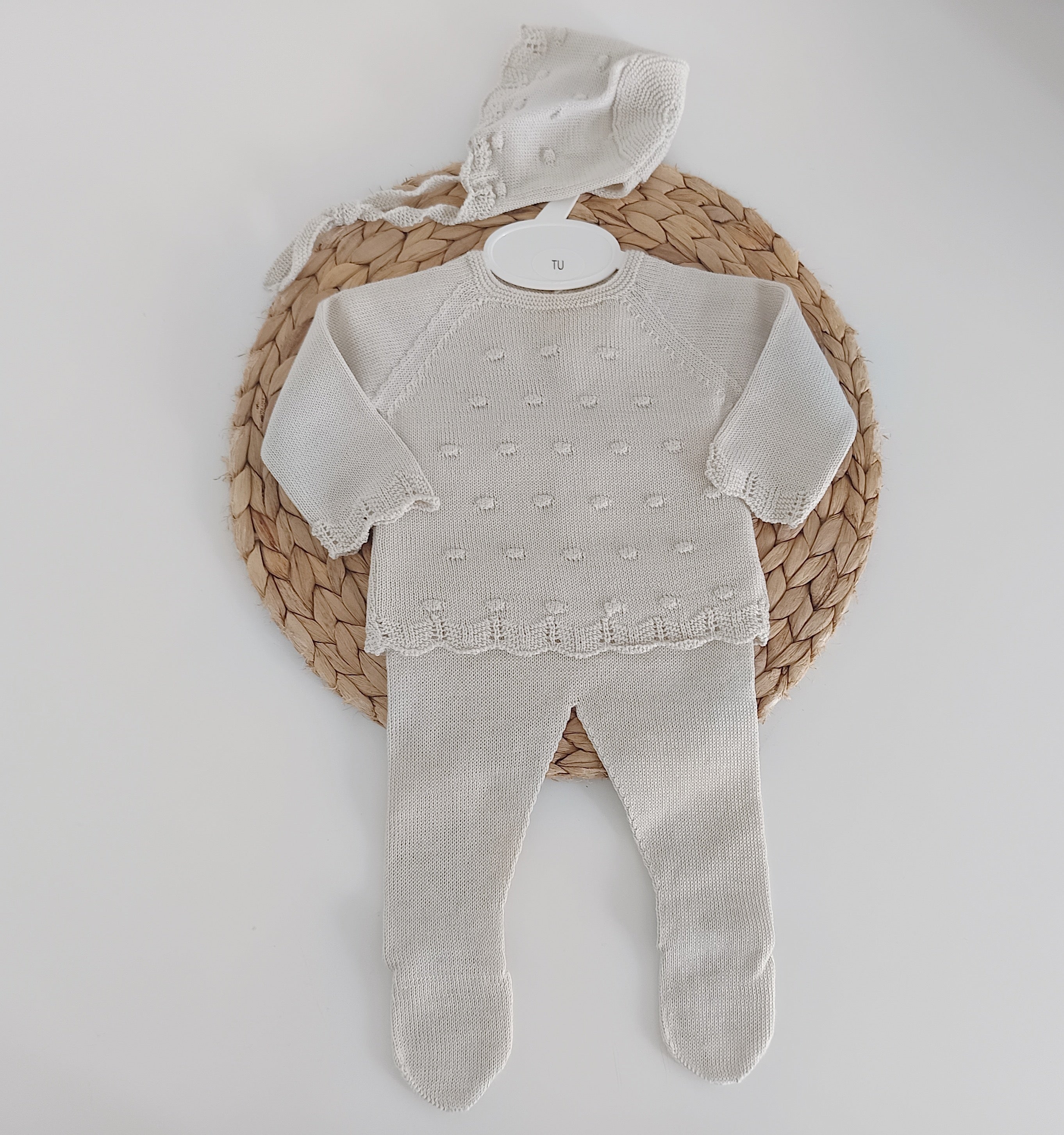 Conjunto de Malha Algodão em Relevo com Touca Areia