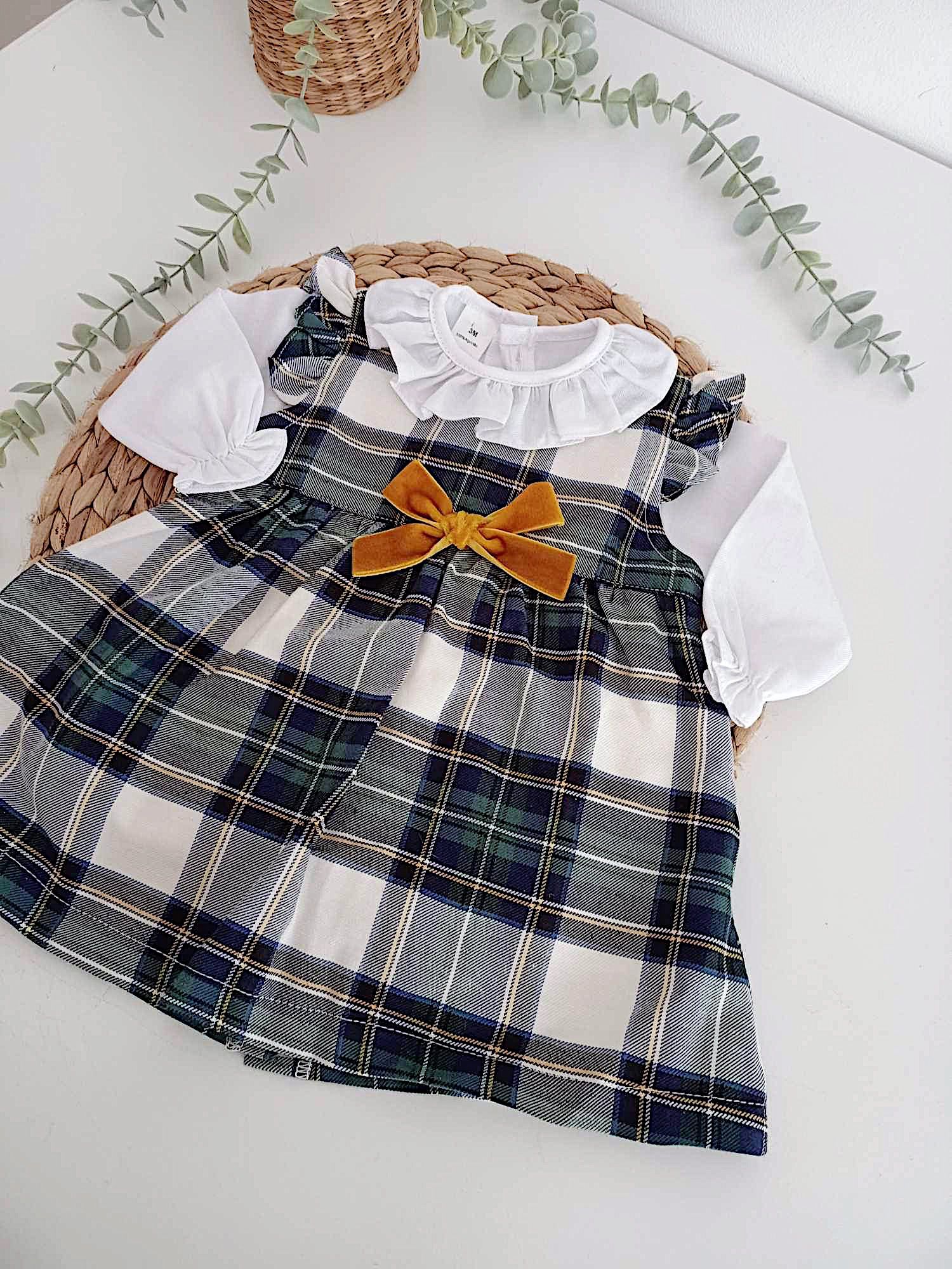 Vestido Xadrez Verde com Laço e Camisola