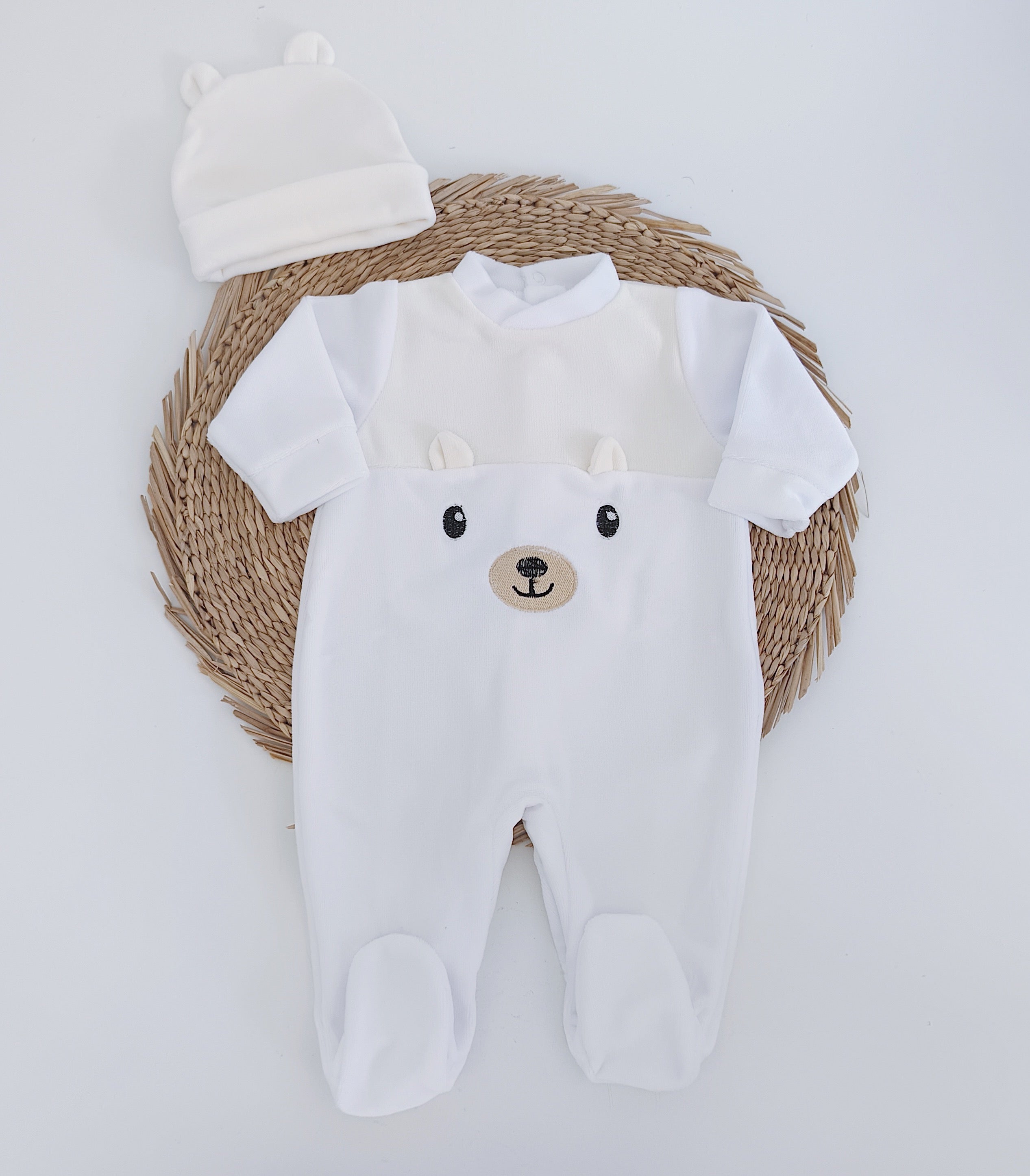 Babygrow Veludo Urso com Gorro Orelhas Pérola