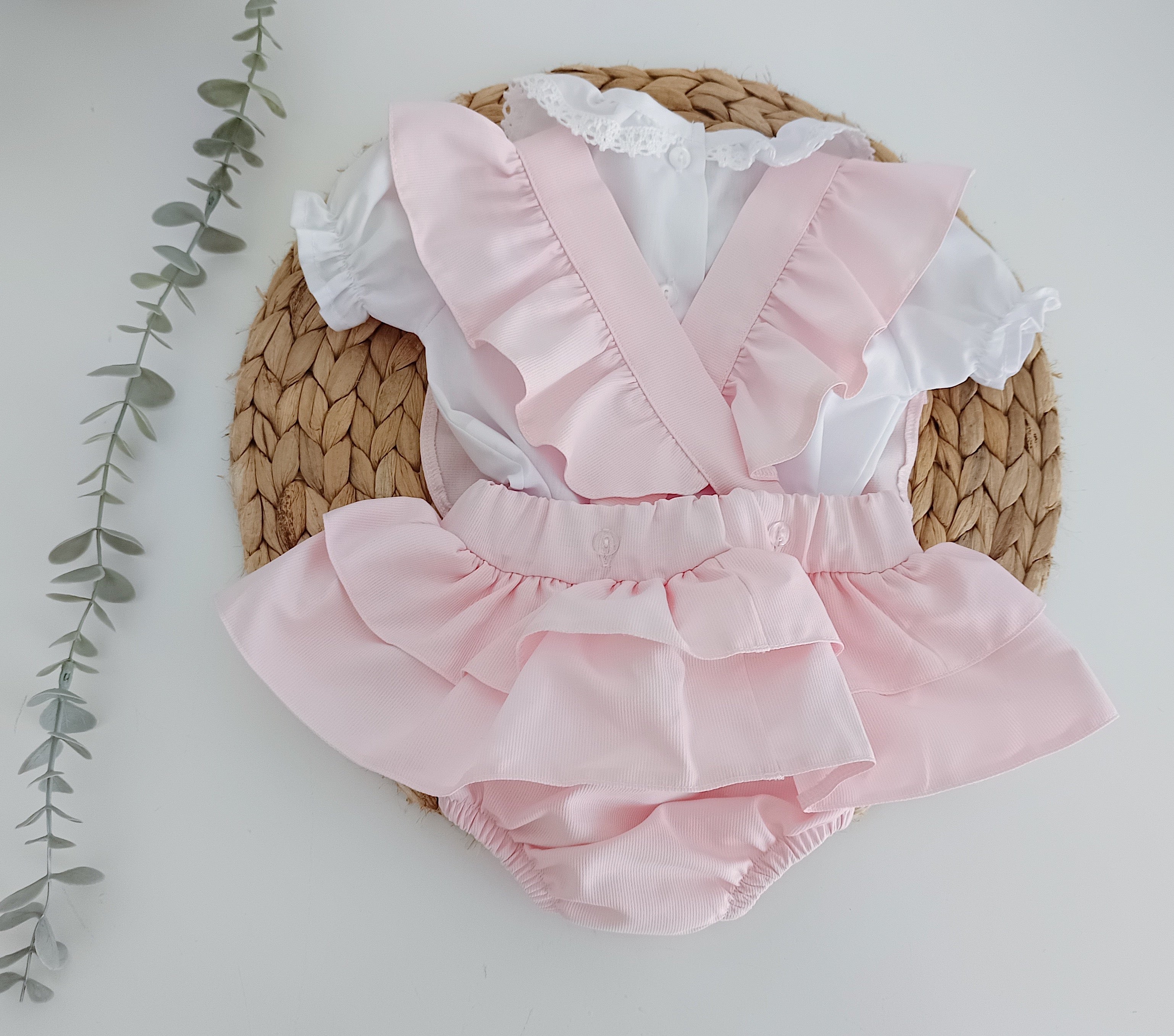 Fofo com Blusa Folhos Rosa