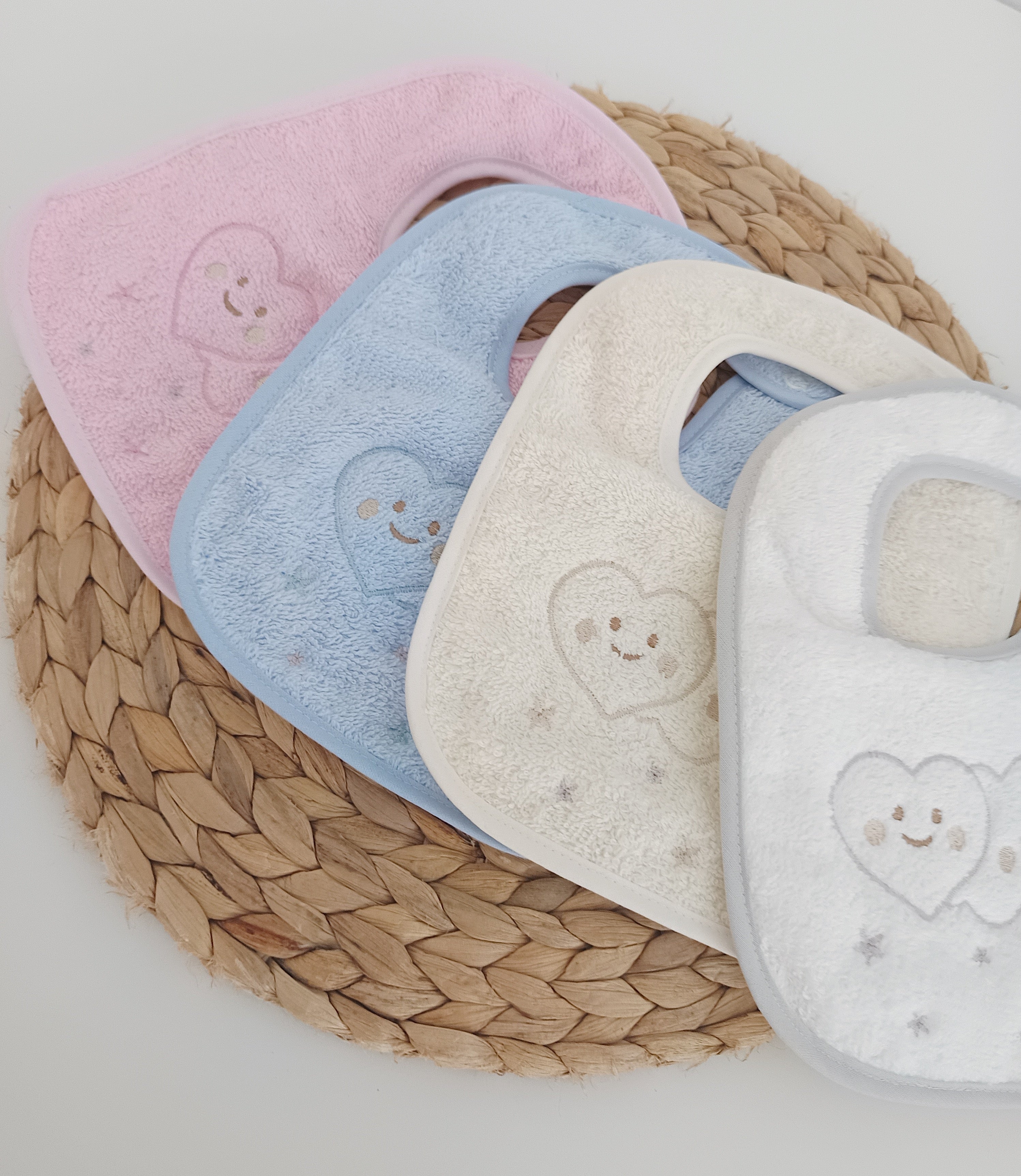 Babete de bebé Nuvem Coração