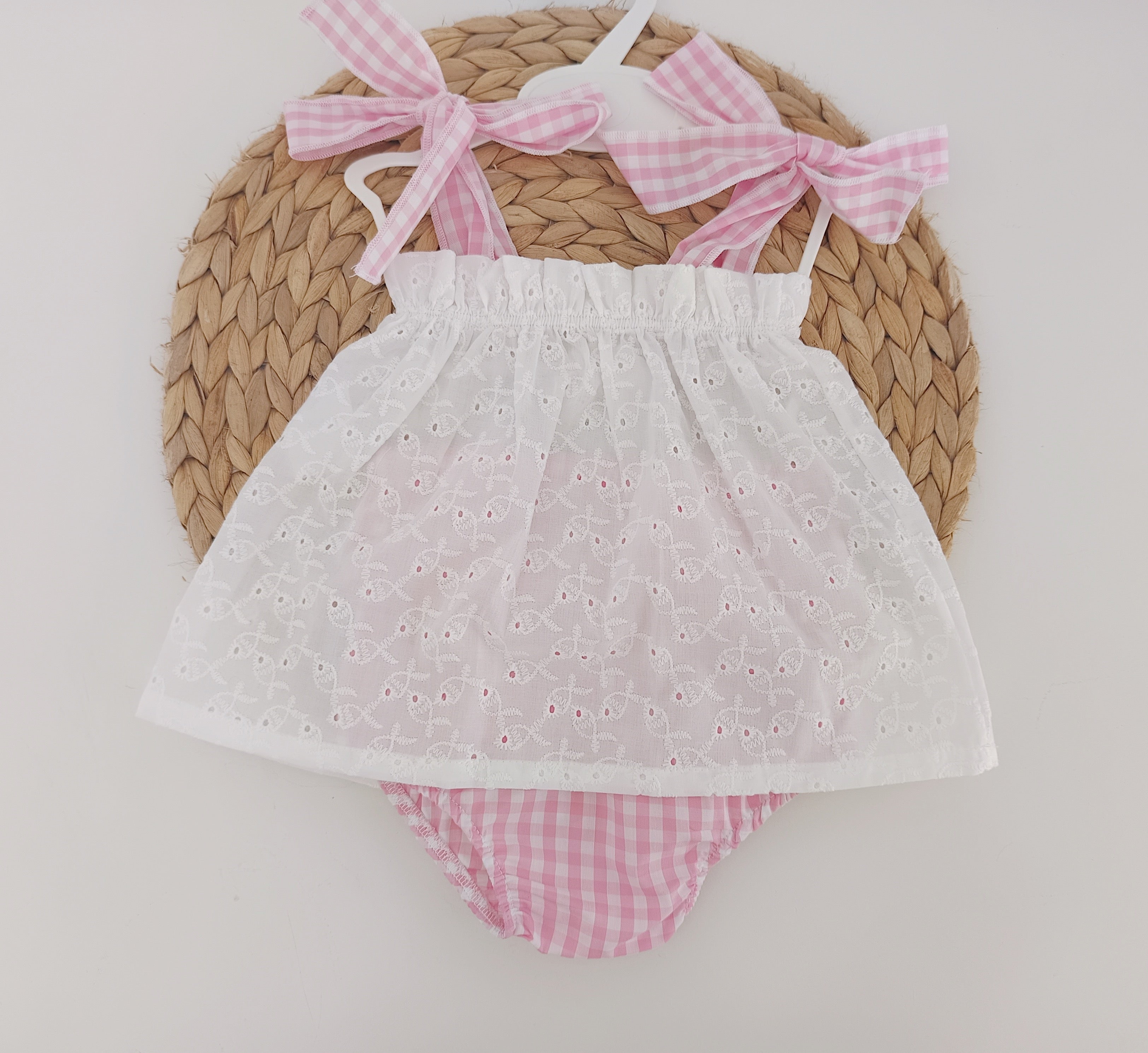 Fofo Xadrez Laços com Blusa Rosa